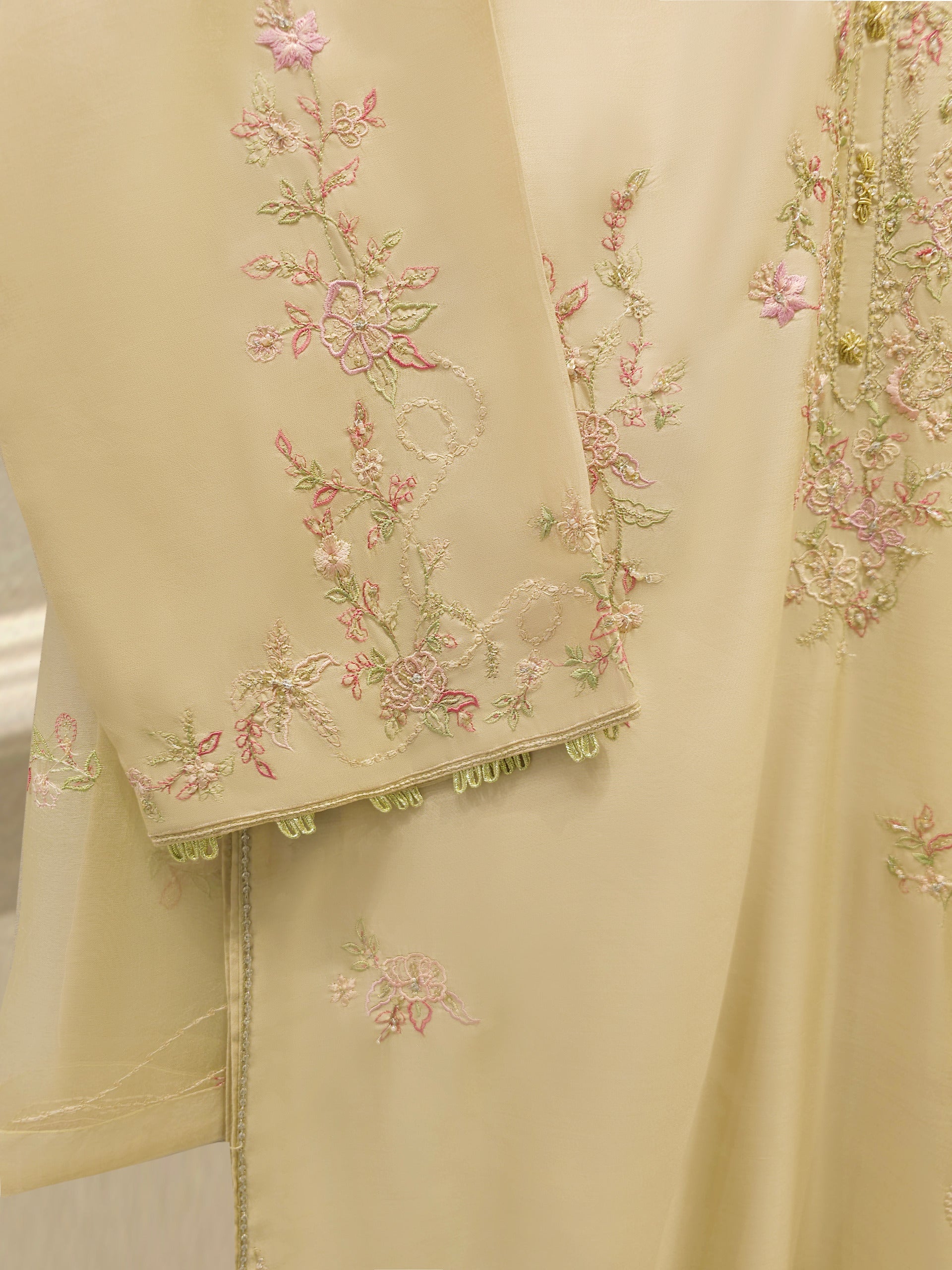 3 Piece - Pure Khaddi Silk Embroidered Suit S113334