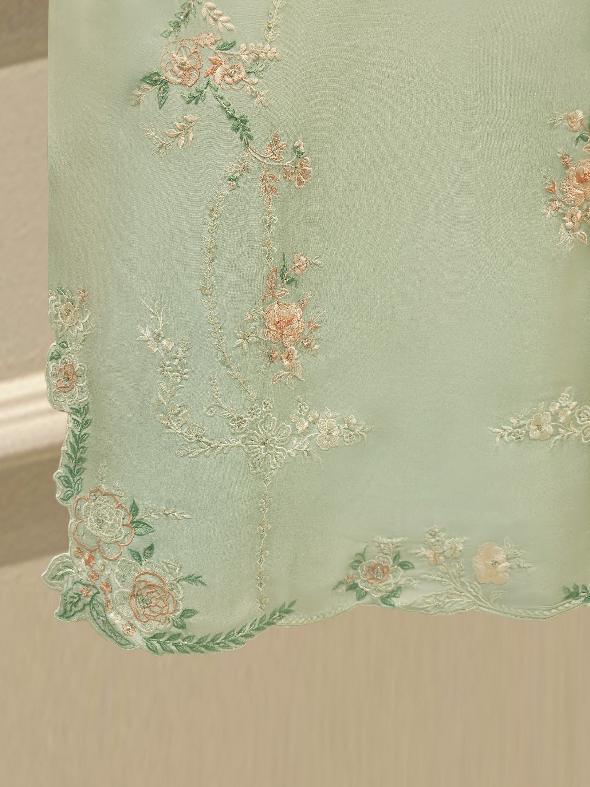 3 Piece- Pure Sheesha Silk Embroidered Suit S113491