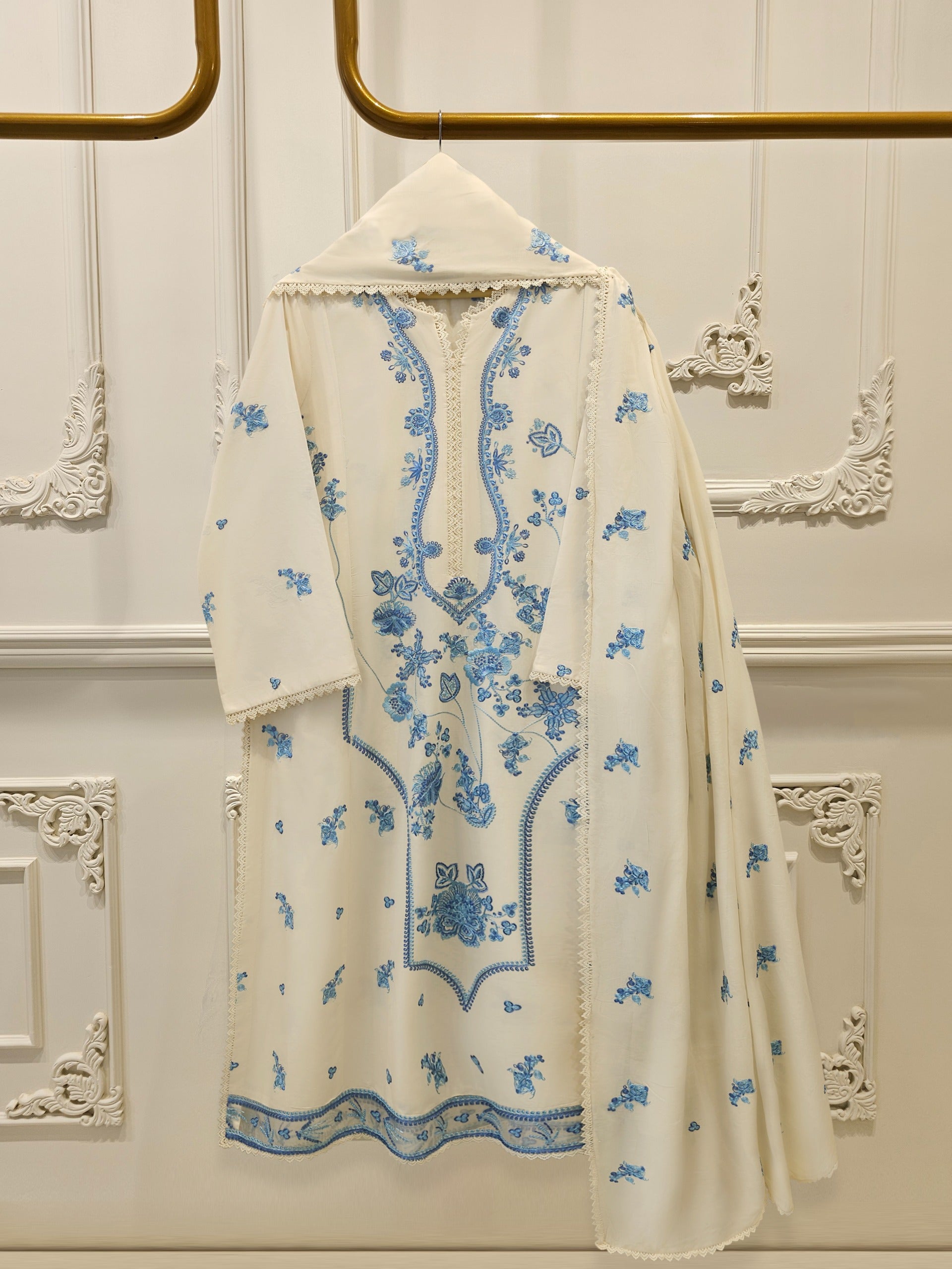 3 Piece - Embroidered Cambric Suit S114281