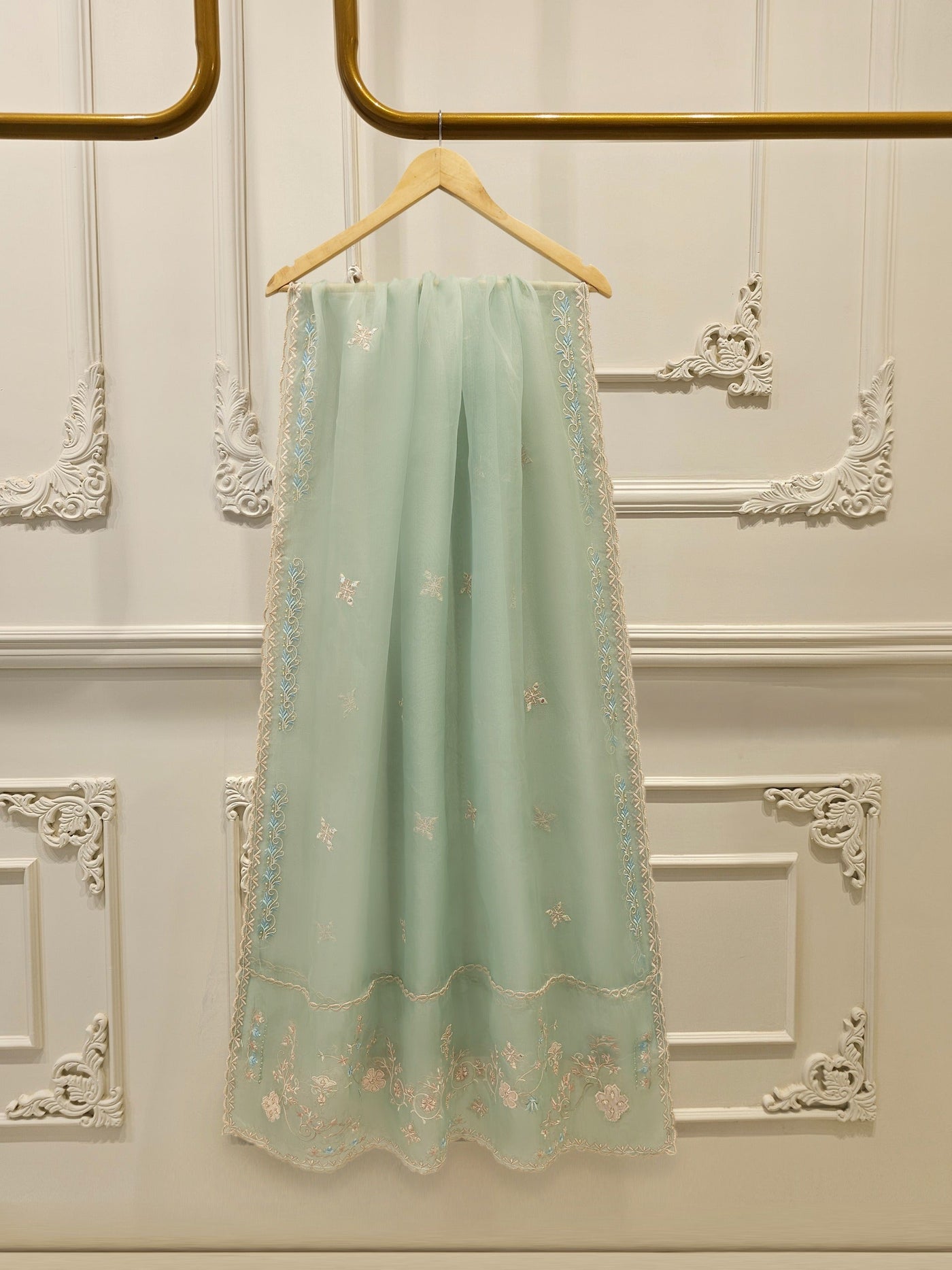 3 Piece- Pure Sheesha Silk Embroidered Suit S114321