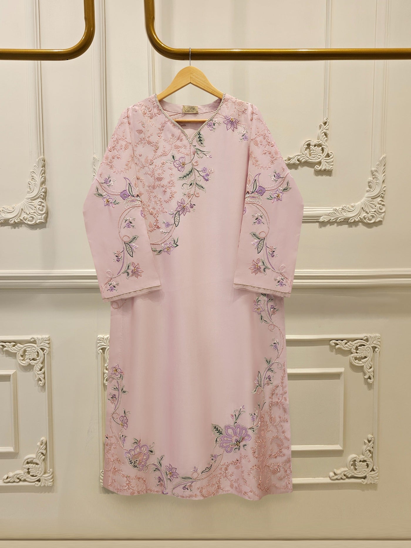 2 Piece - Embroidered Shesha Silk Suit Ws00311