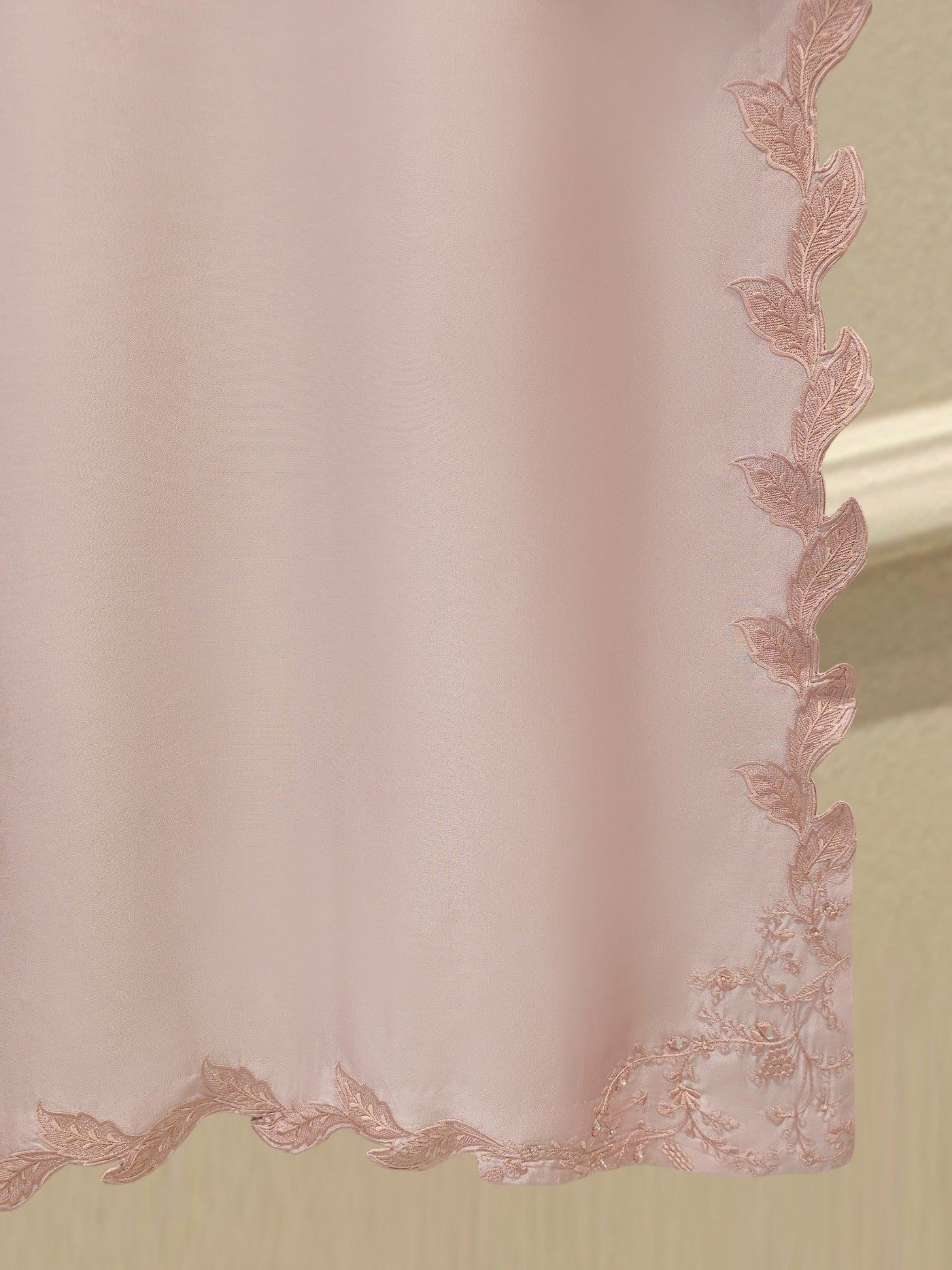 2 Piece - Embroidered Shesha Silk Suit Ws00311