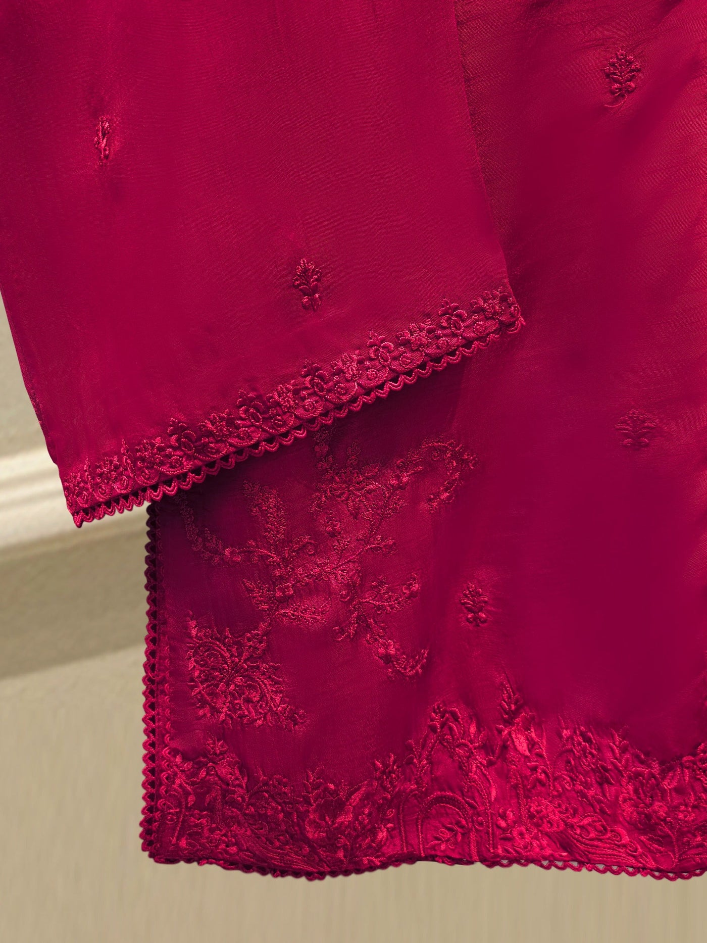 3 Piece - Pure Embroidered Korean Silk Suit S114377