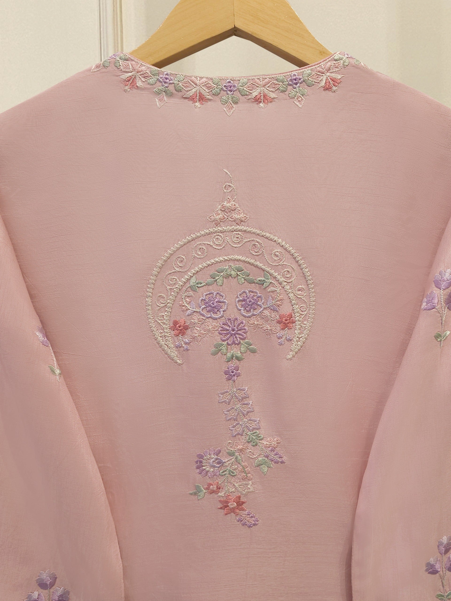 2 Piece - Pure Embroidered Korean Silk Suit S114402