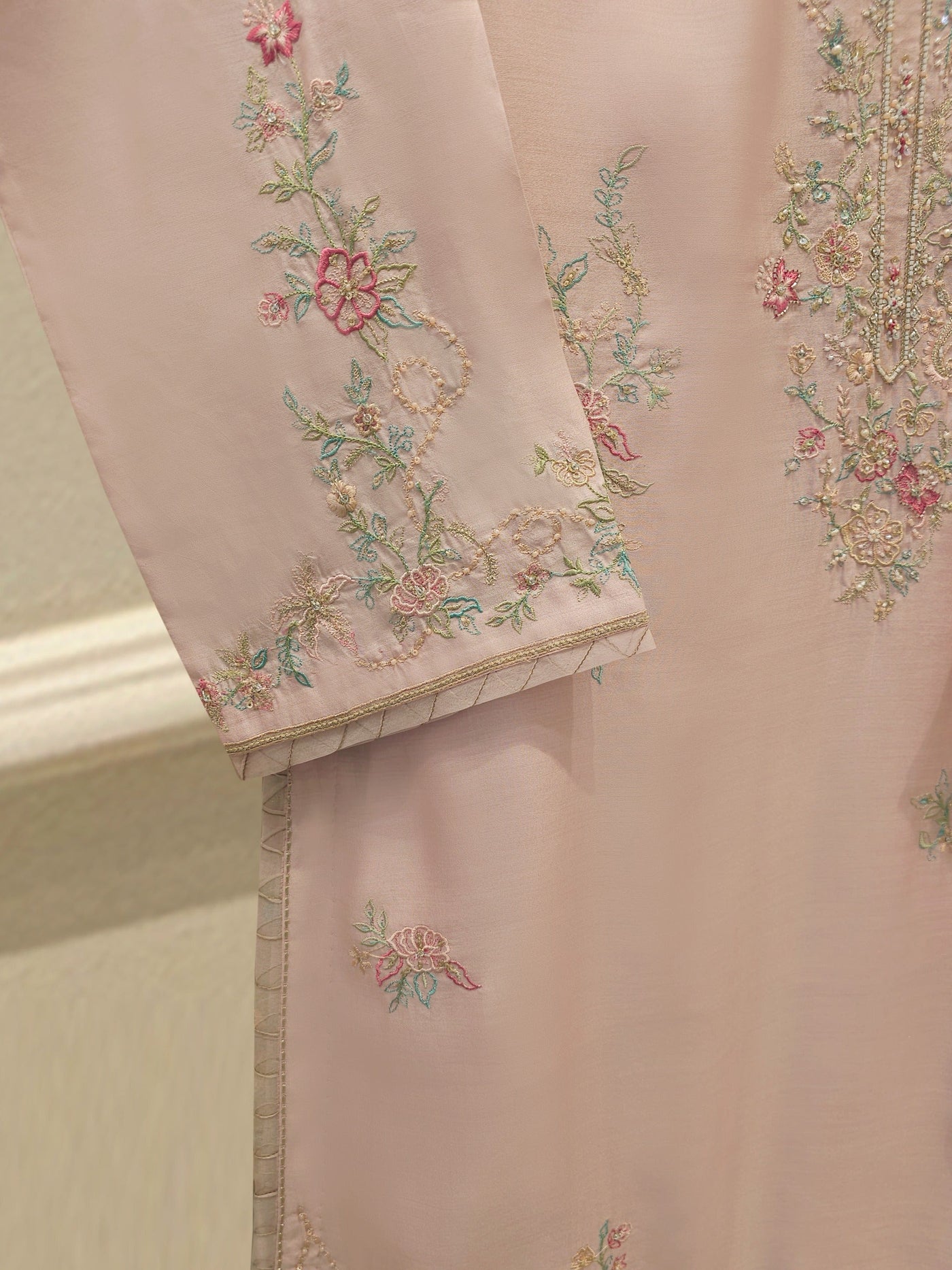 3 Piece - Pure Khaddi Silk Embroidered S114503