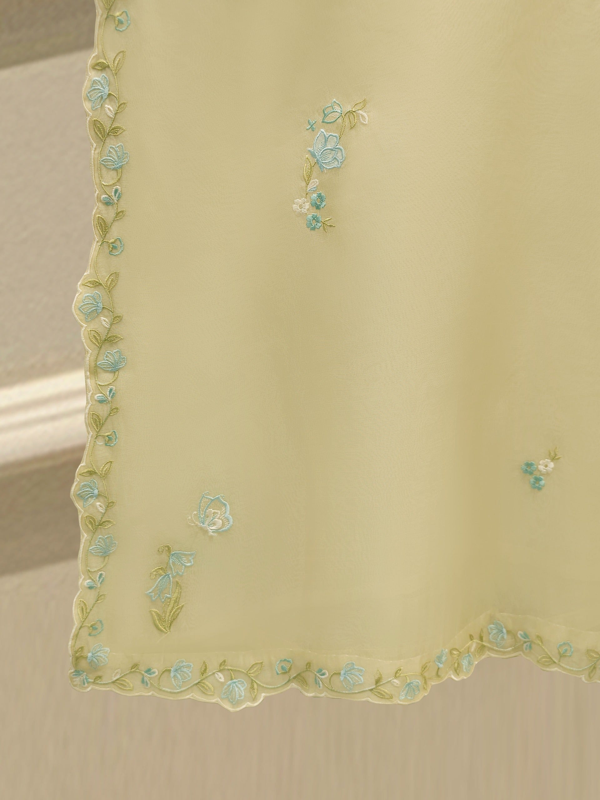 3 Piece - Pure Organza Embroidered Suit S114530