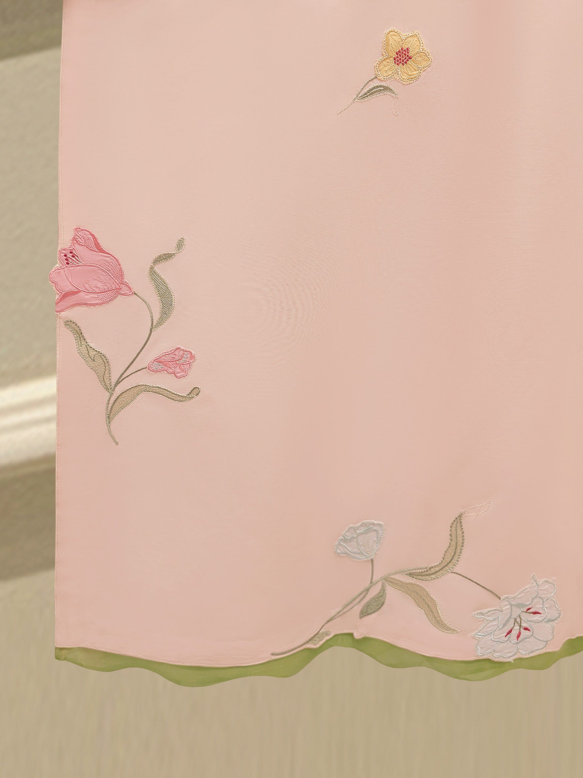 https://cdn.shopify.com/s/files/1/0252/1160/0992/files/WhatsApp_Image_2026-06-02_at_5.24.43_PM.jpg?v=1780404395