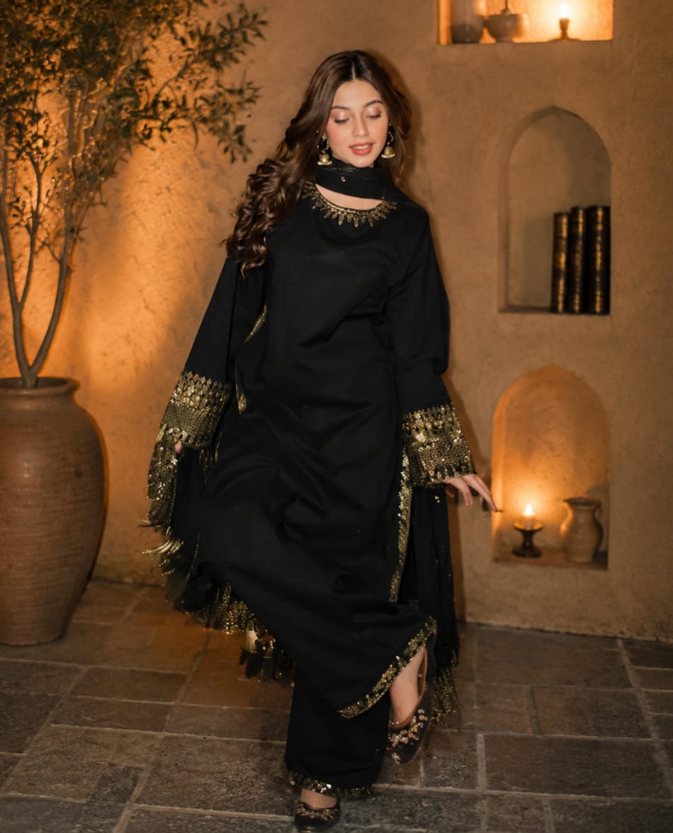 Black Pearl Lawn Suit | Tila Sequin Embroidered 3 Piece with Chiffon Dupatta