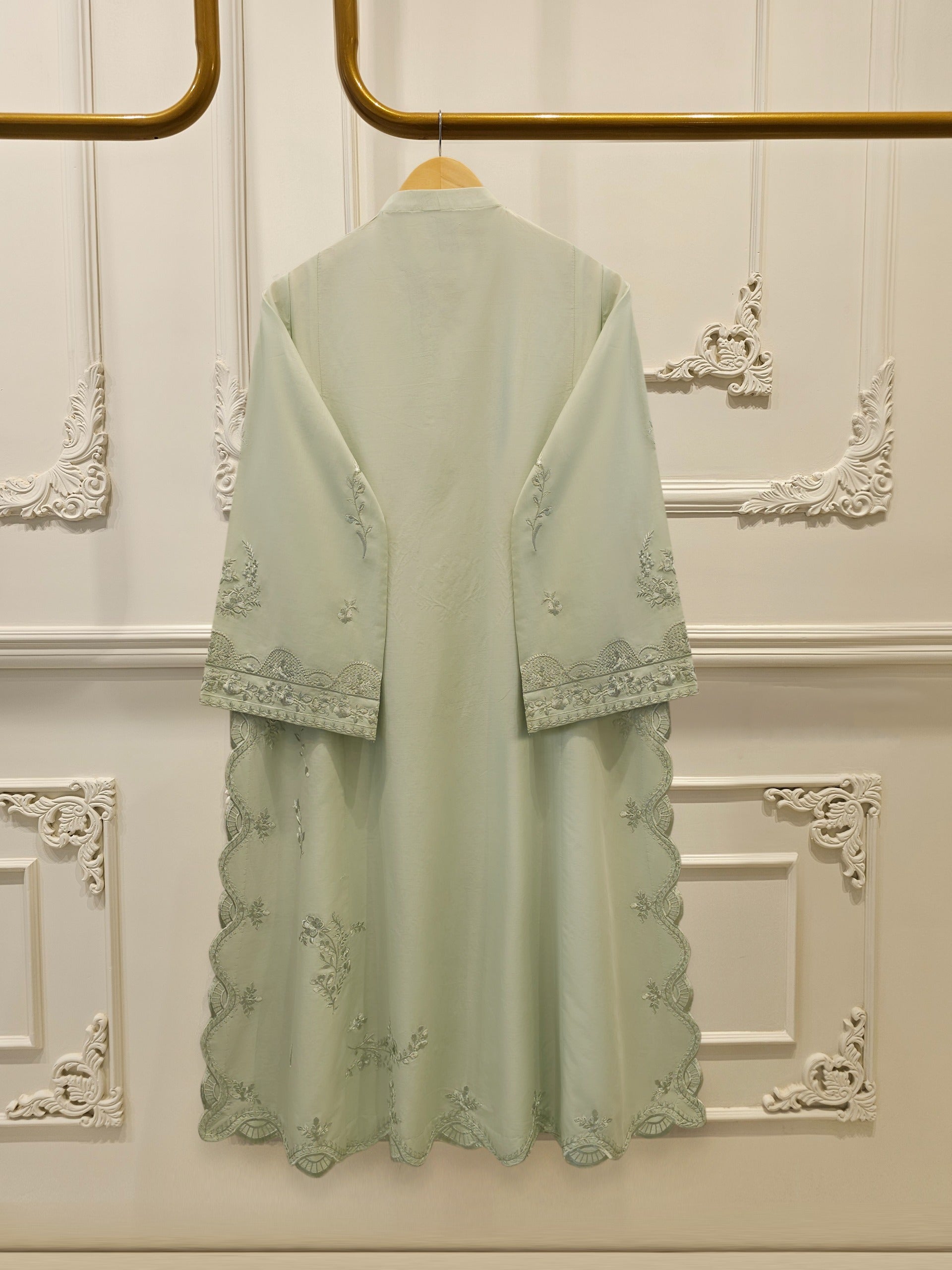 3 Piece - Embroidered Cambric Suit S114854