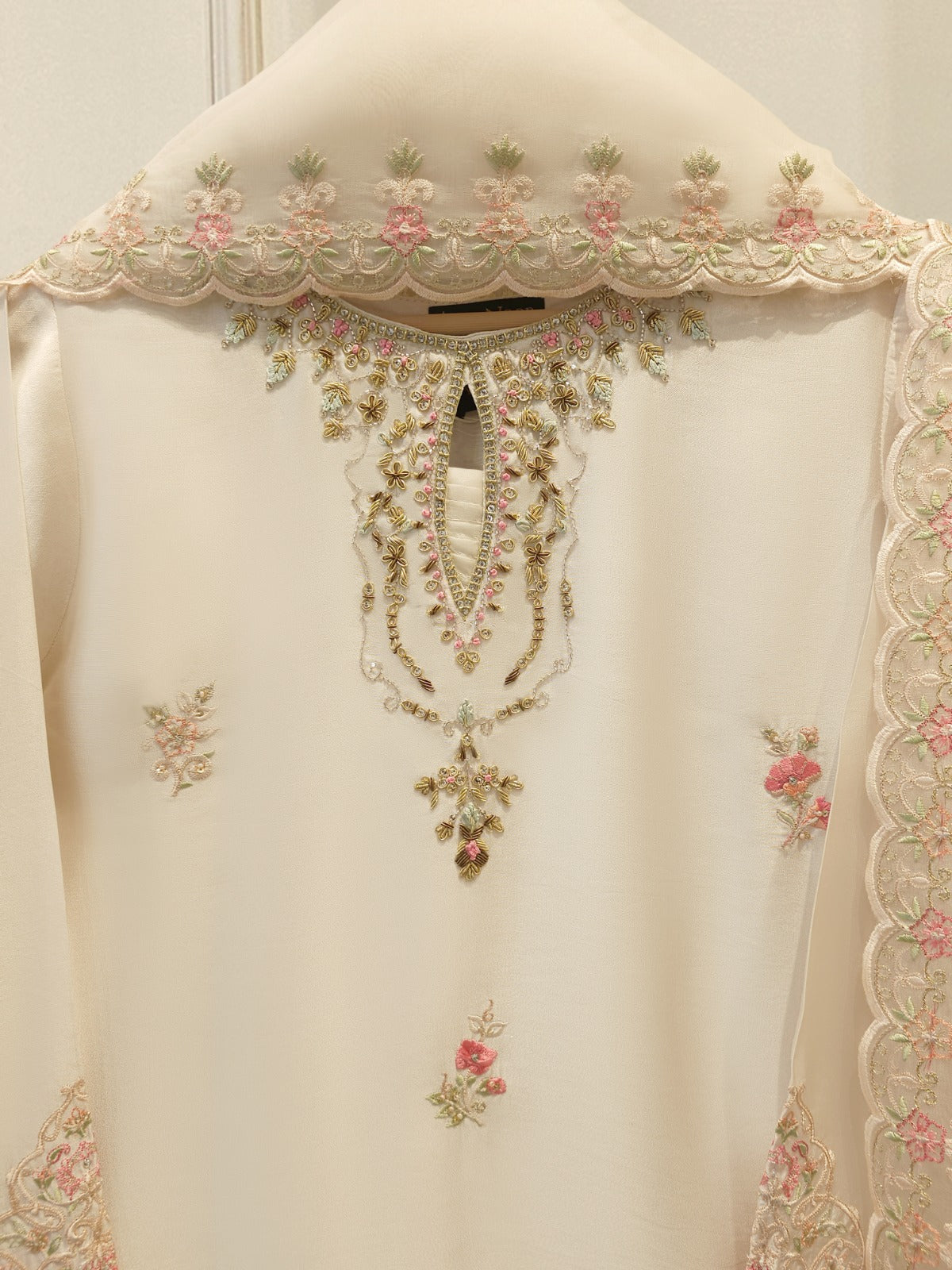 3 Piece- Pure  Sheesha Silk Embroidered Suit S115086