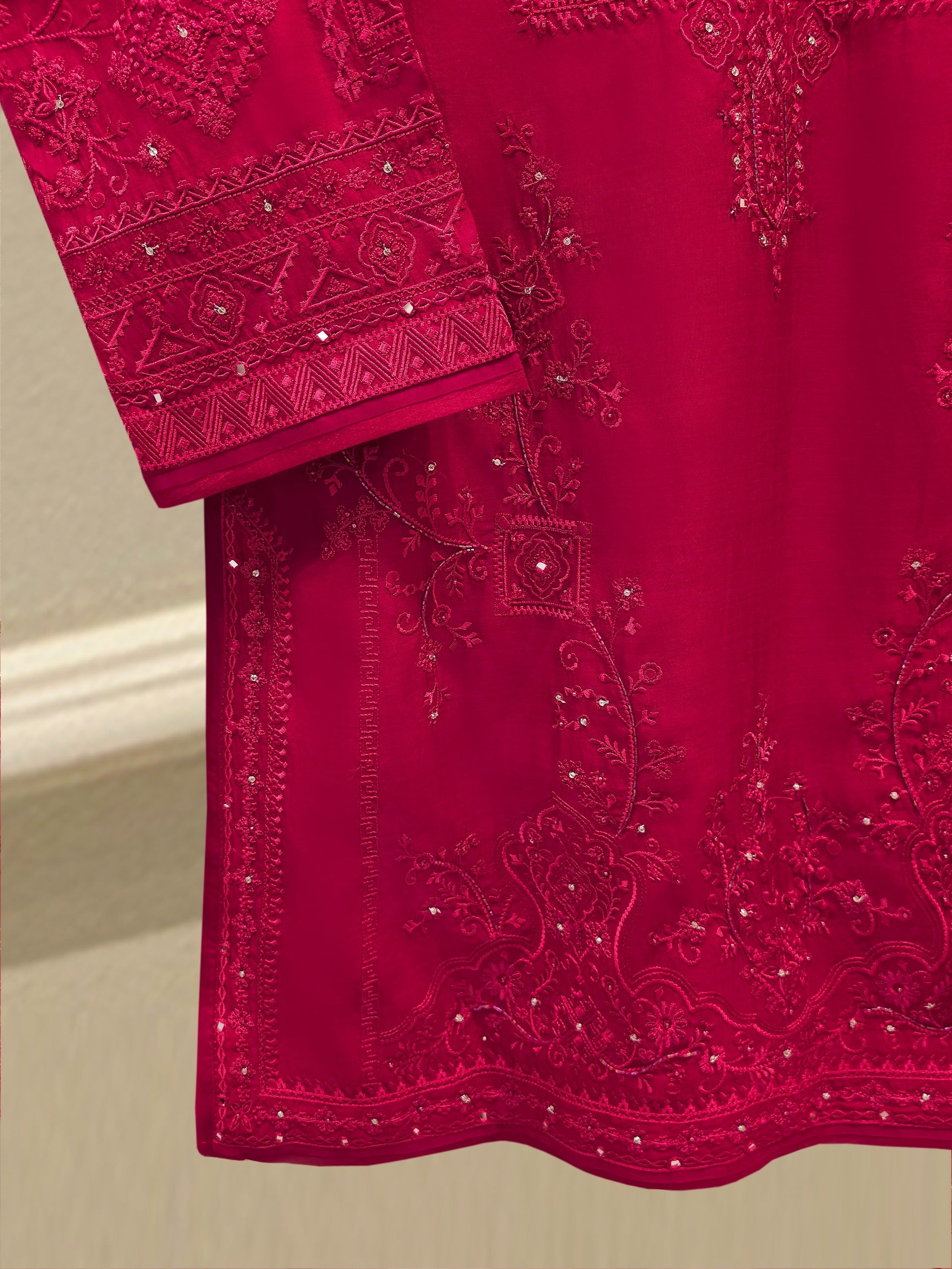 3 Piece - Pure Khaddi Silk Embroidered  Suit S115156
