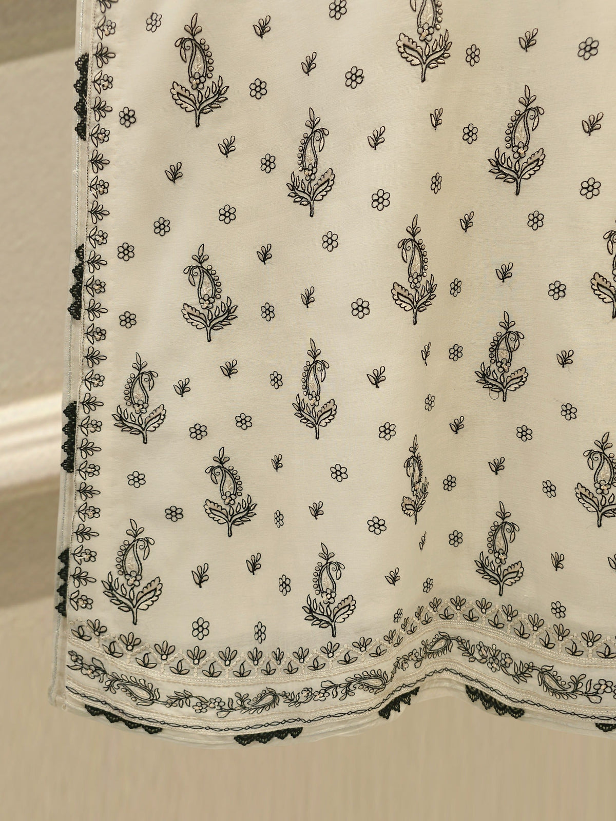 2 Piece - Embroidered Kora  Cotton Suit S115175