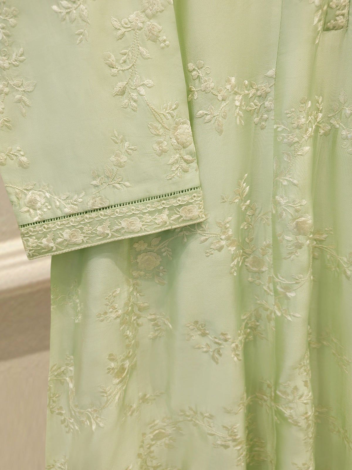 3 Piece- Pure  Sheesha Silk Embroidered Suit S115344