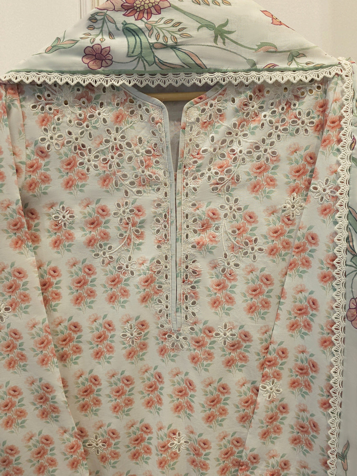 3-Piece Embroided Lawn Suit S115388