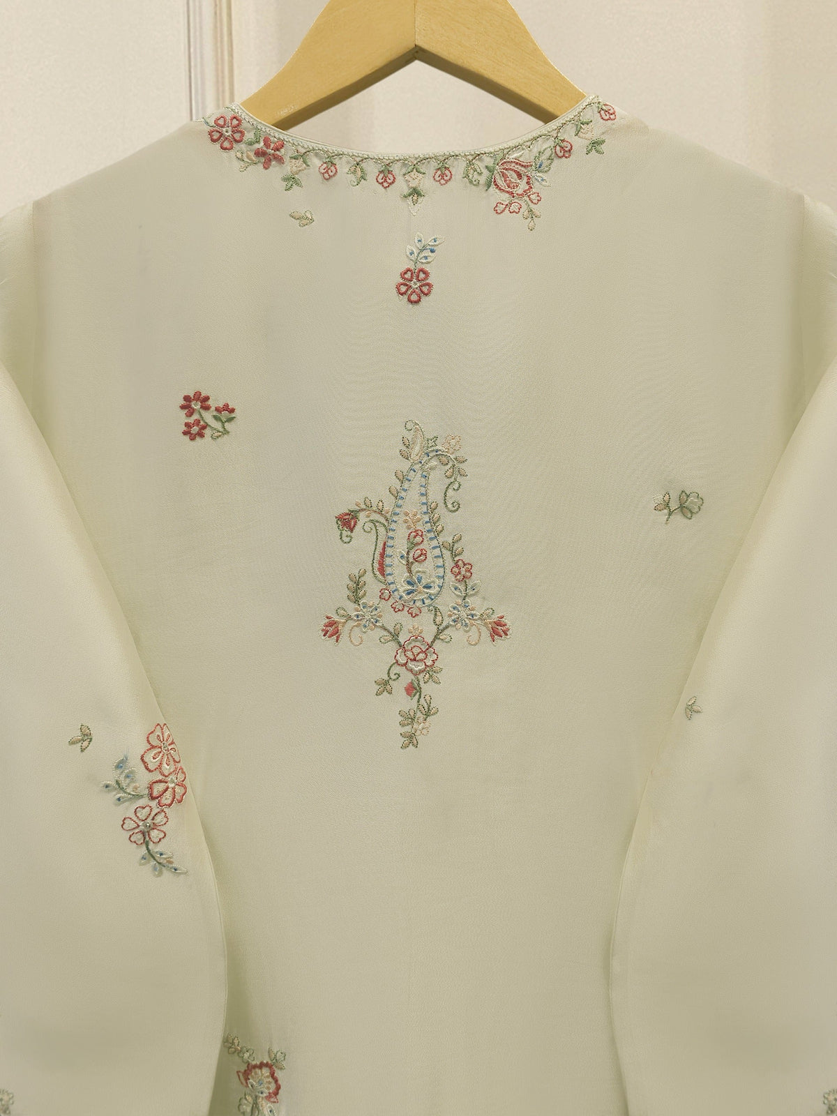 3 Piece- Pure  Sheesha Silk Embroidered Suit S115407