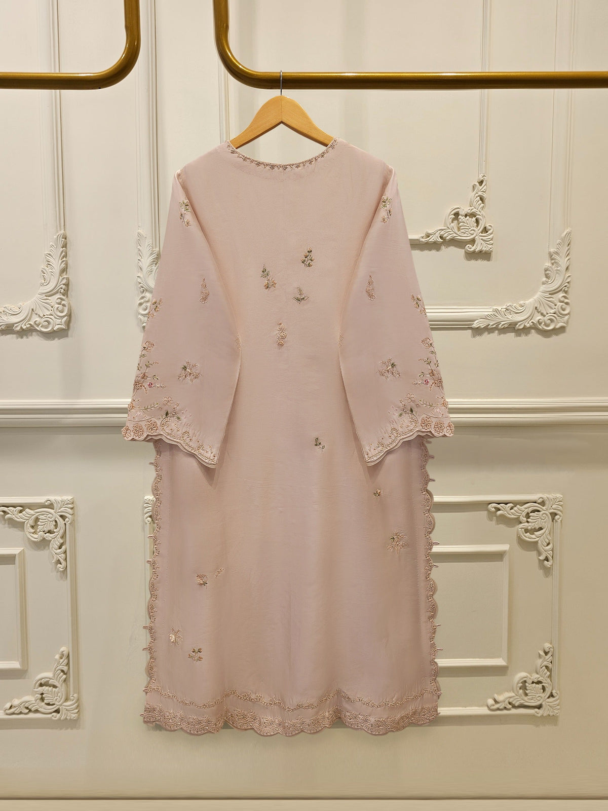 2 Piece- Pure Sheesha Silk Embroidered Suit S115423