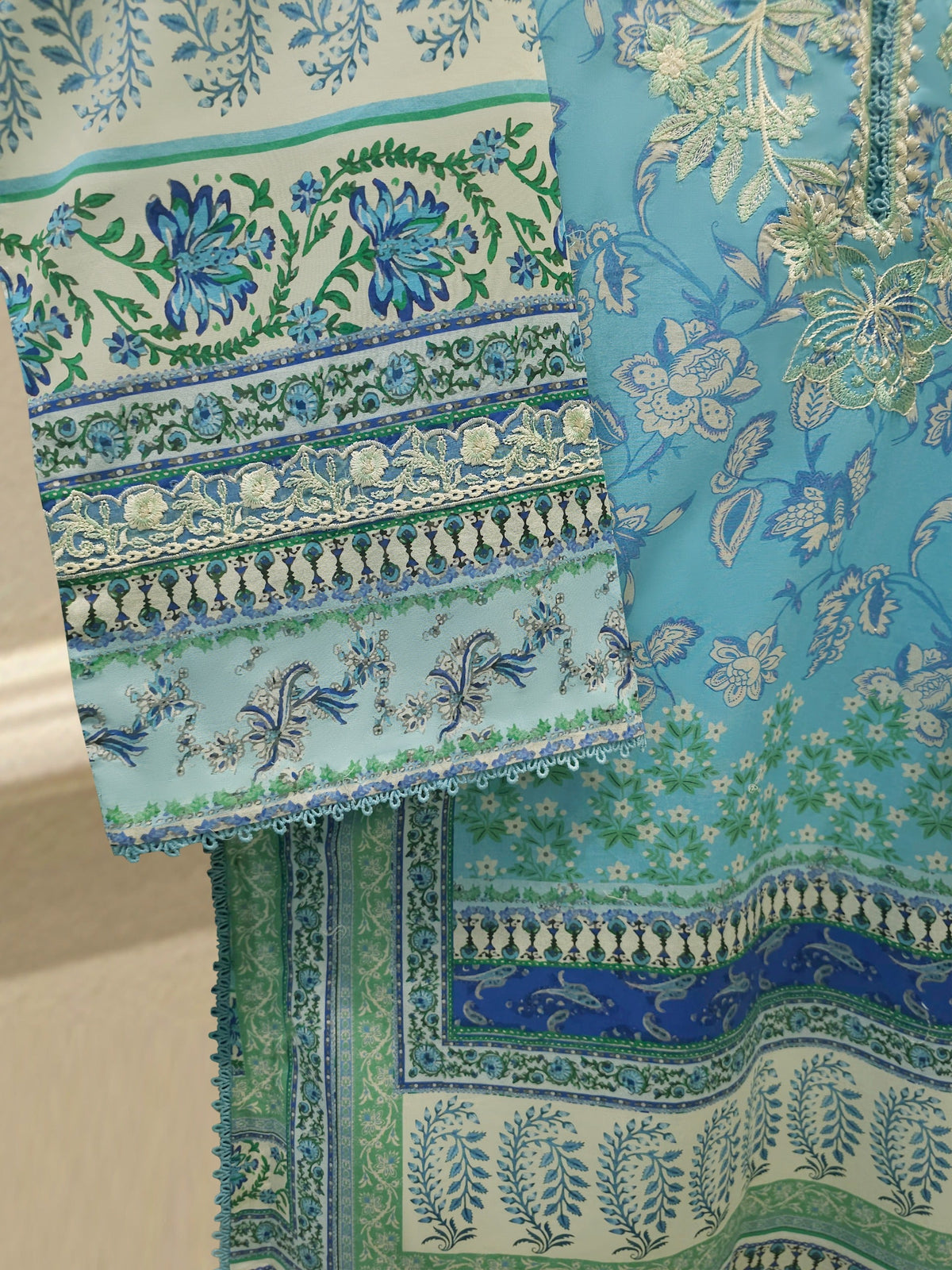 2 Piece - Digital printed Cambric Suit S115580