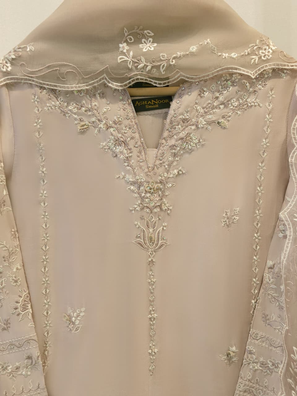 3 Piece- Pure  Sheesha Silk Embroidered Suit S115658