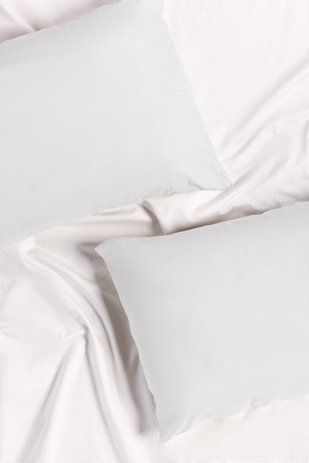 White 2Pcs Dyed Pillow Pack