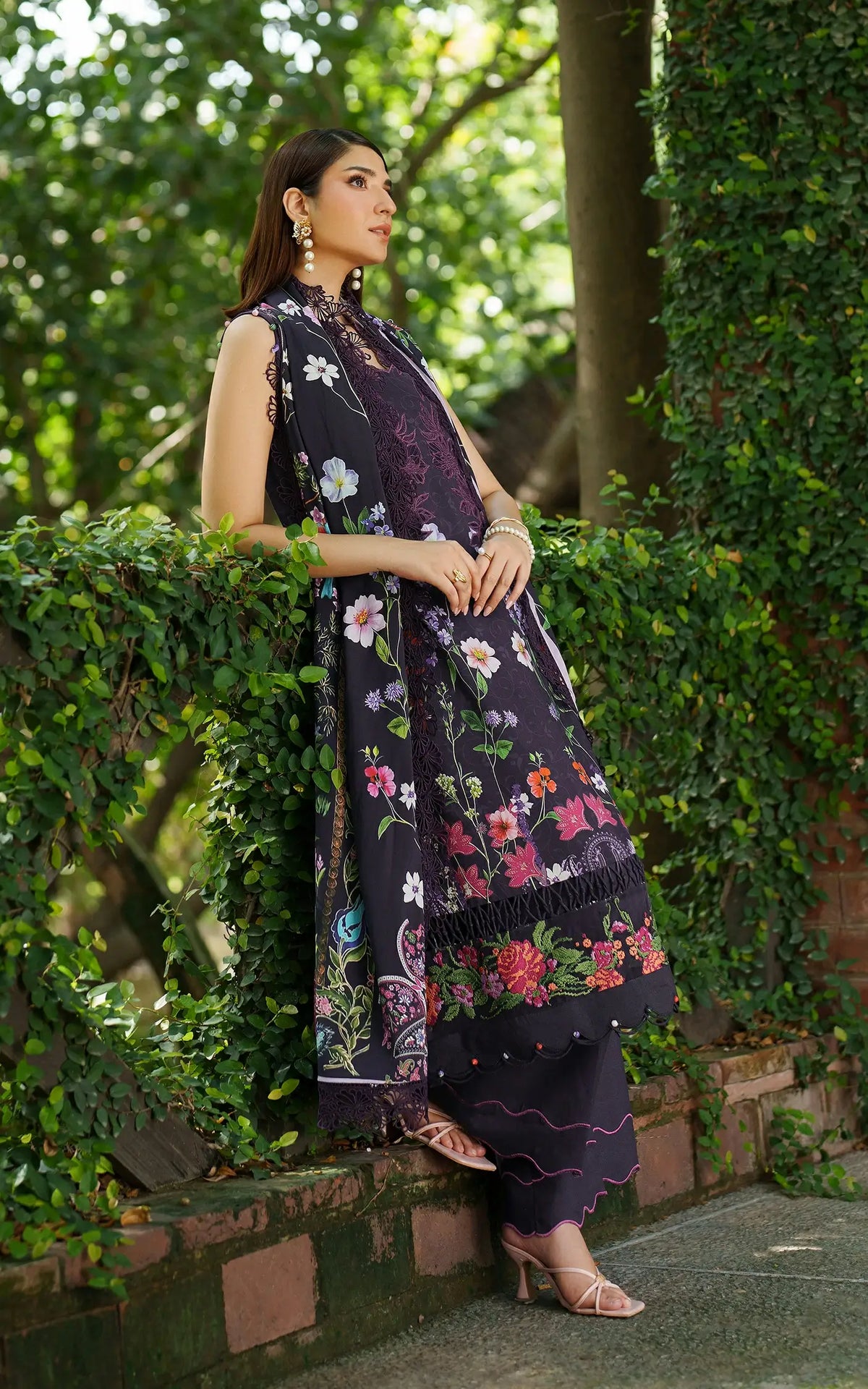 Winter Rose-MWL25-06 | 3pcs Embroidered Stitched Suit