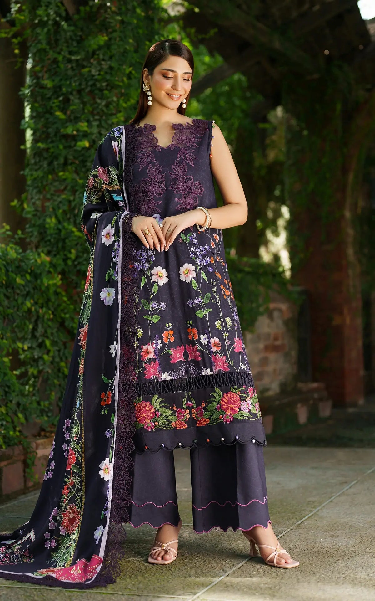 Winter Rose-MWL25-06 | 3pcs Embroidered Stitched Suit