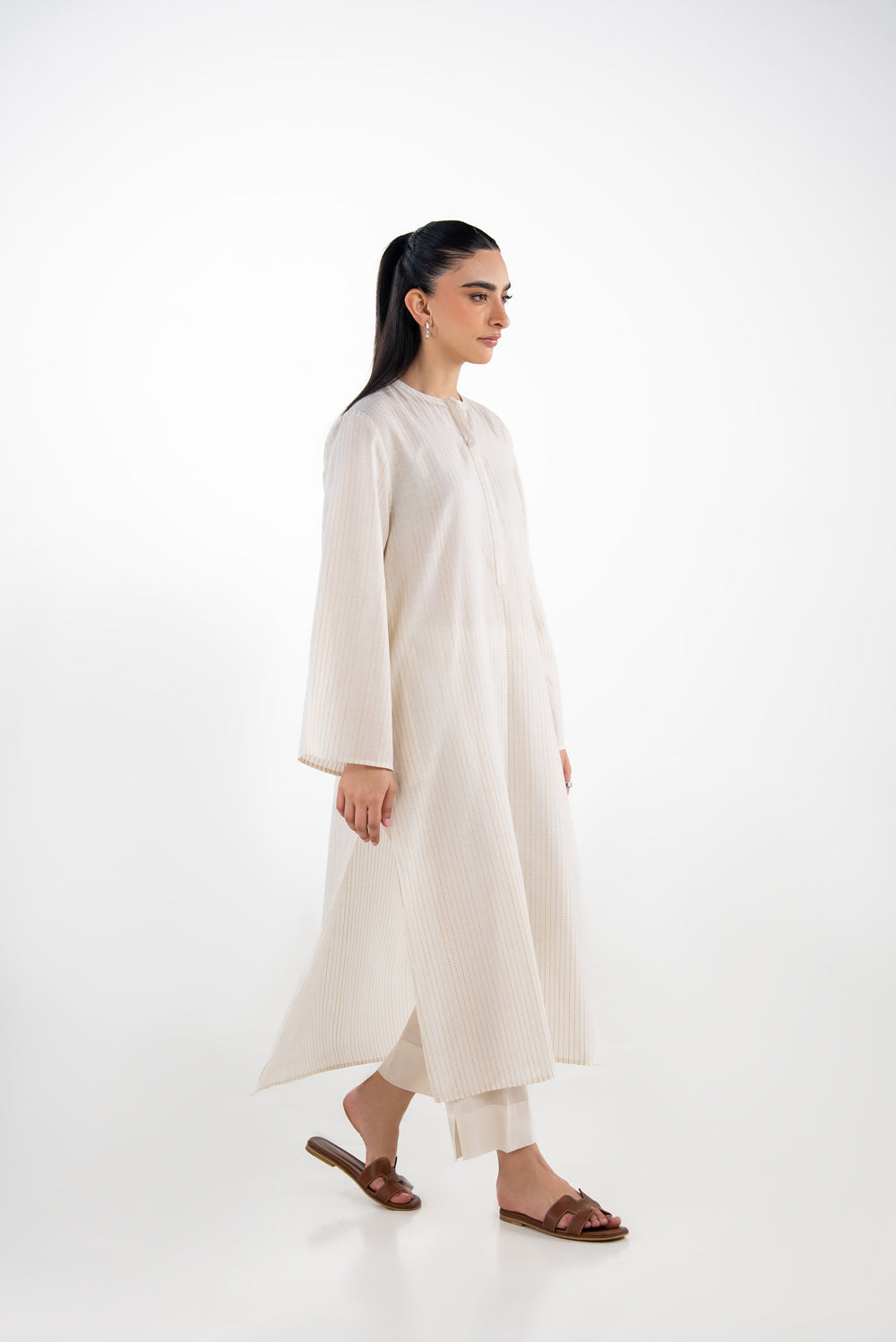 https://cdn.shopify.com/s/files/1/0706/3253/8159/files/YarnDyedCo-OrdSetIPST-77620_side.jpg?v=1773426932