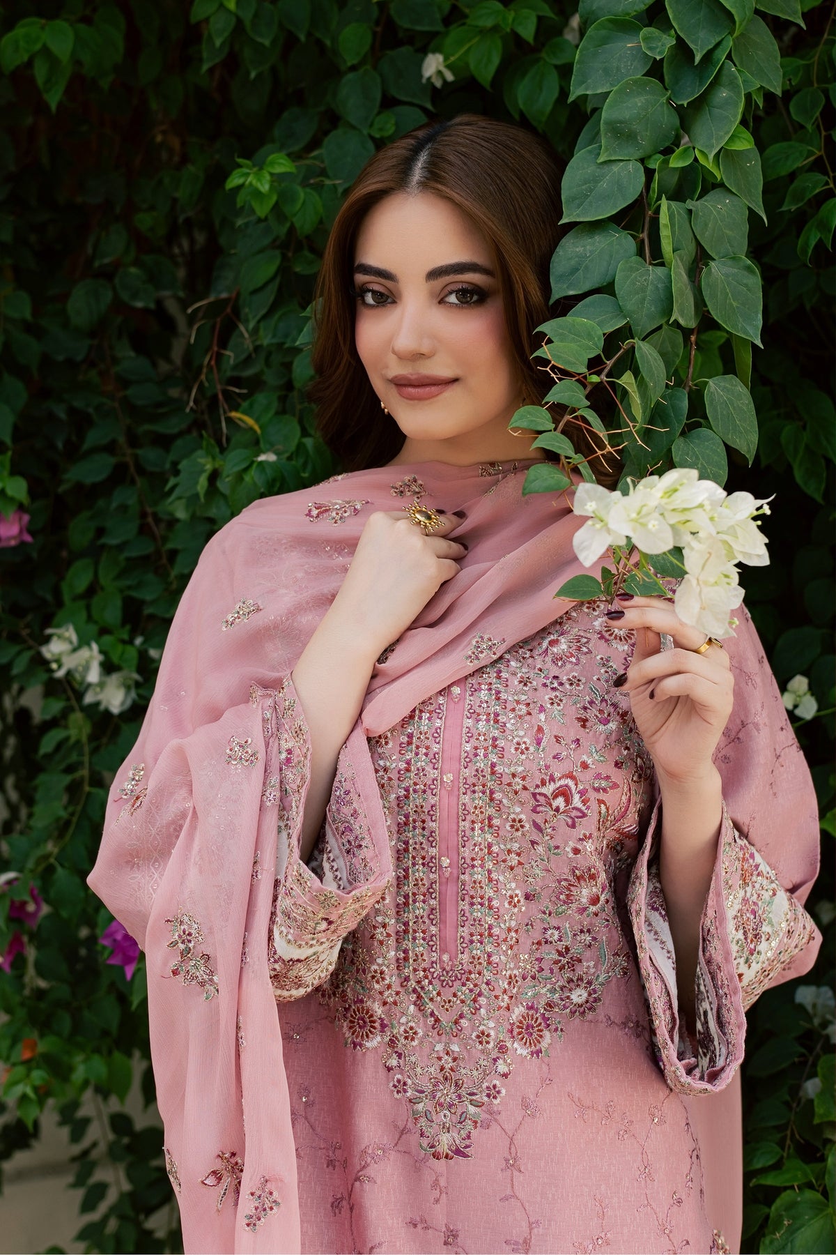 Yashfa 3Pc - Embroidered Karandi Pret