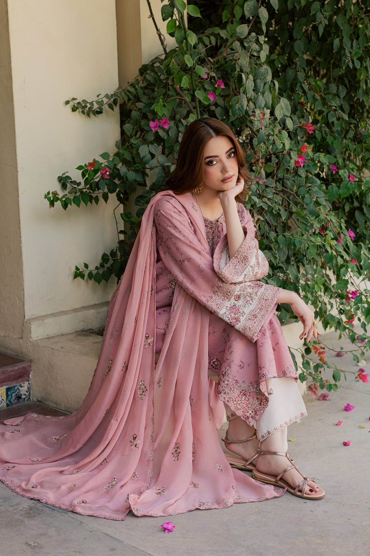 Yashfa 3Pc - Embroidered Karandi Pret