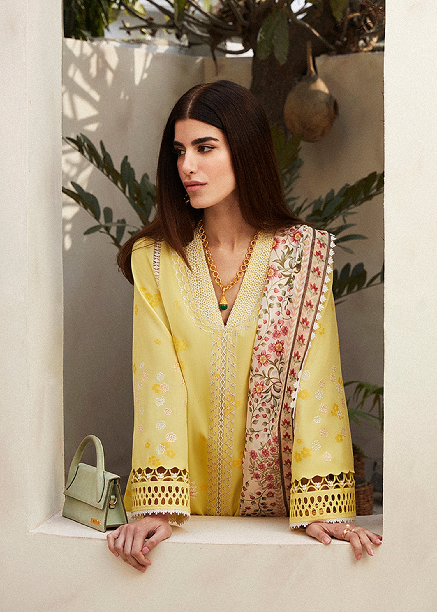 https://cdn.shopify.com/s/files/1/1146/5868/files/Yellow01.jpg?v=1715957011