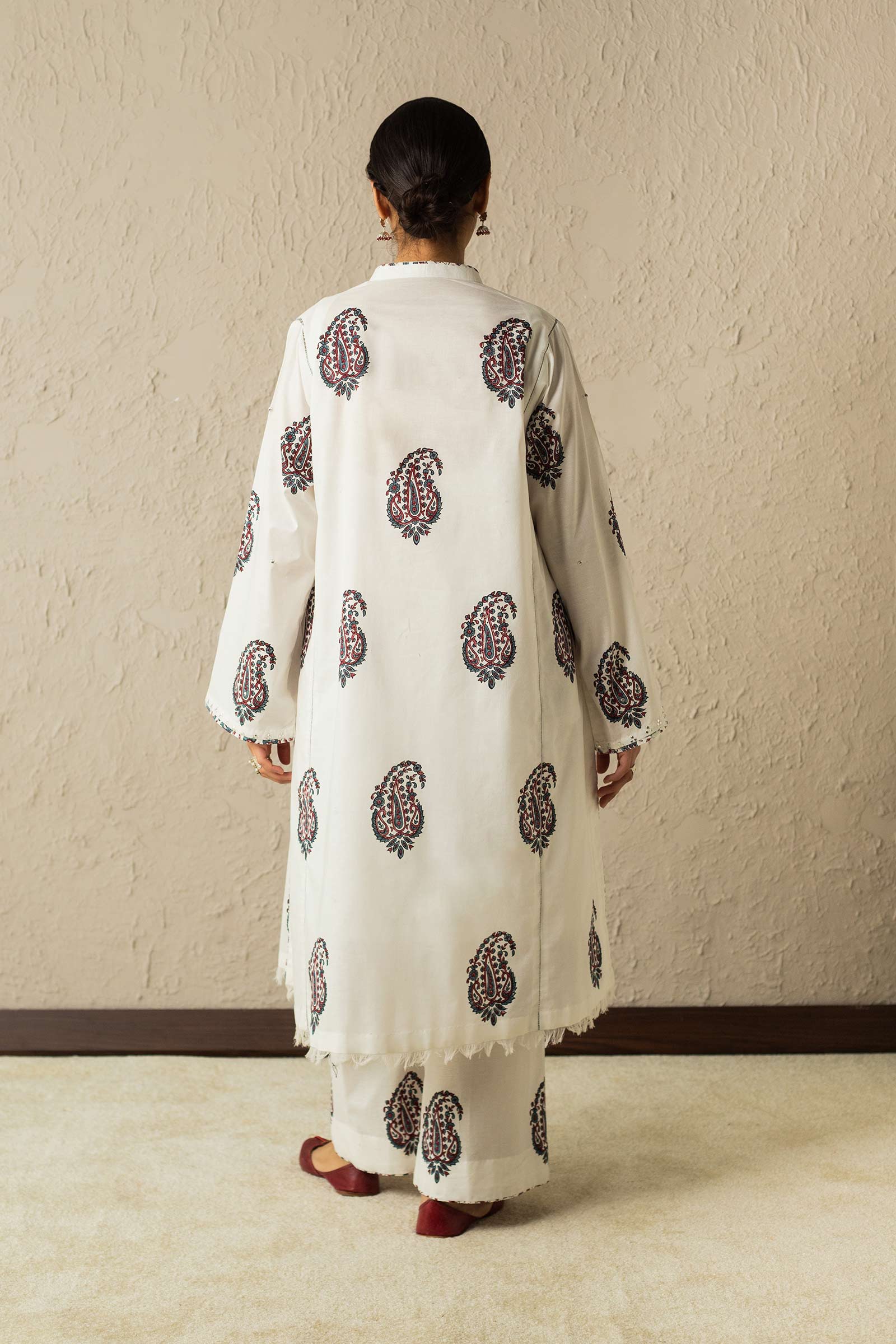 https://cdn.shopify.com/s/files/1/0340/8376/6405/products/ZHC-025f.jpg?v=1688642277