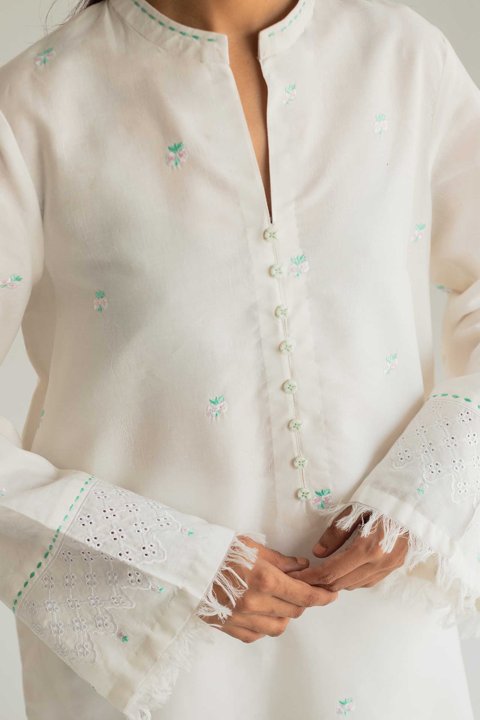 https://cdn.shopify.com/s/files/1/0340/8376/6405/products/ZKT-1250d.jpg?v=1692372760