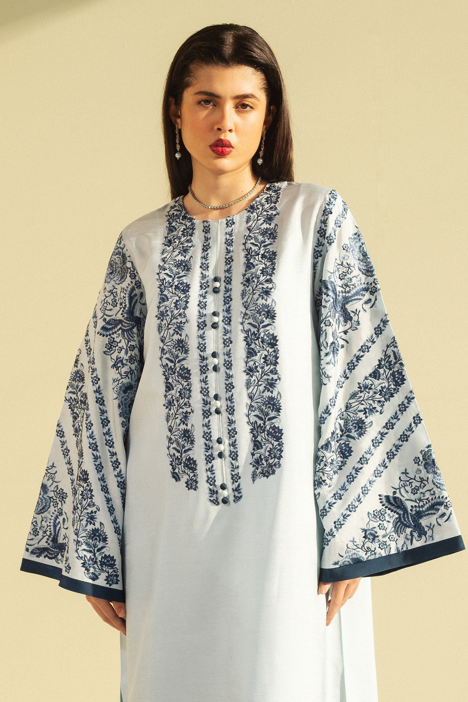 https://cdn.shopify.com/s/files/1/0340/8376/6405/files/ZR25F0105a.jpg?v=1737798064