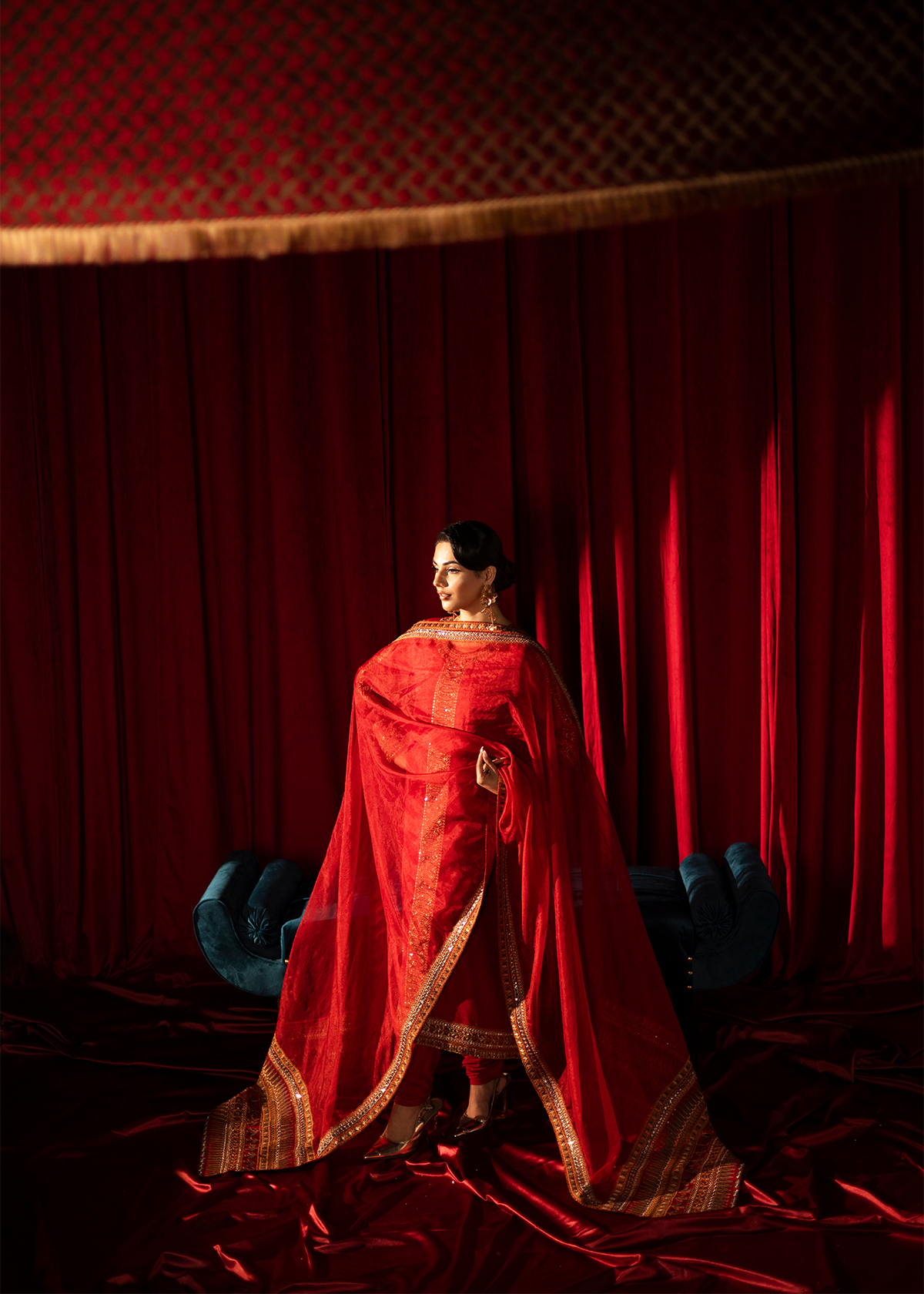 Red - SCARLET