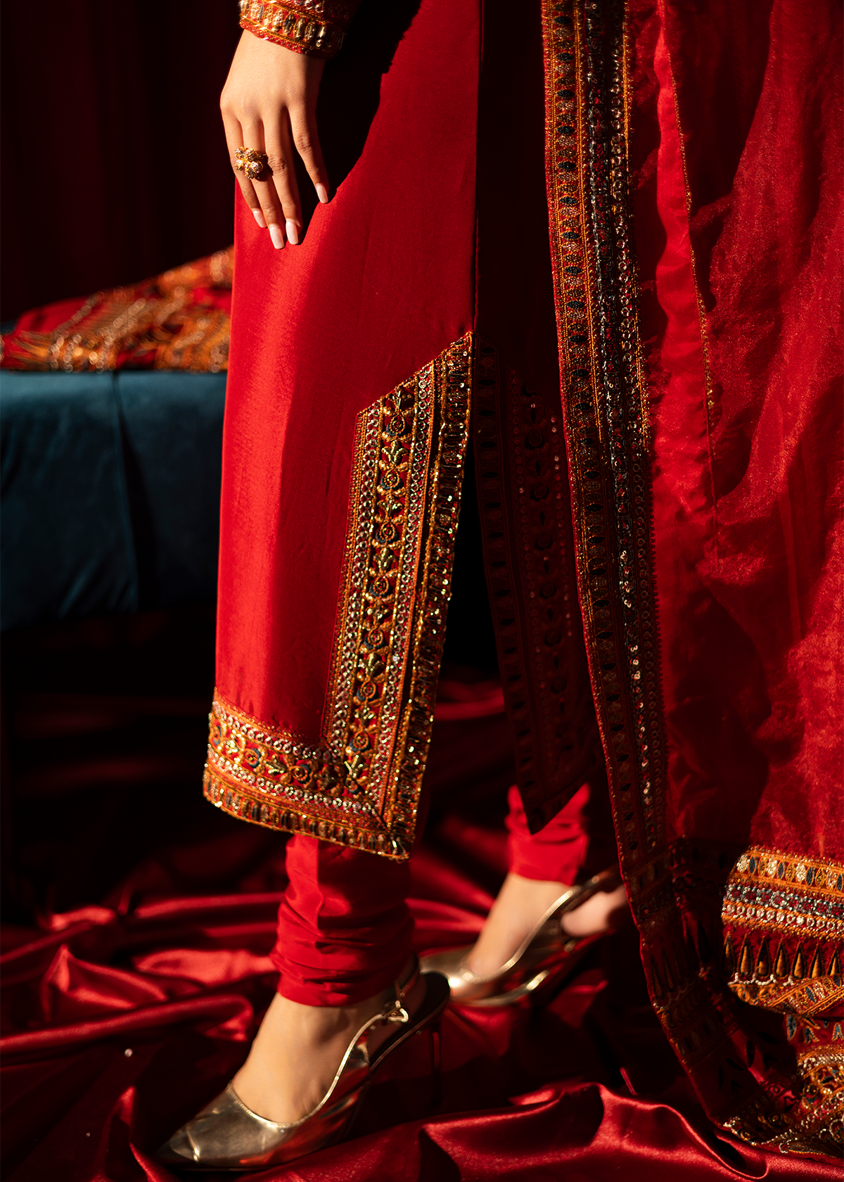Red - SCARLET