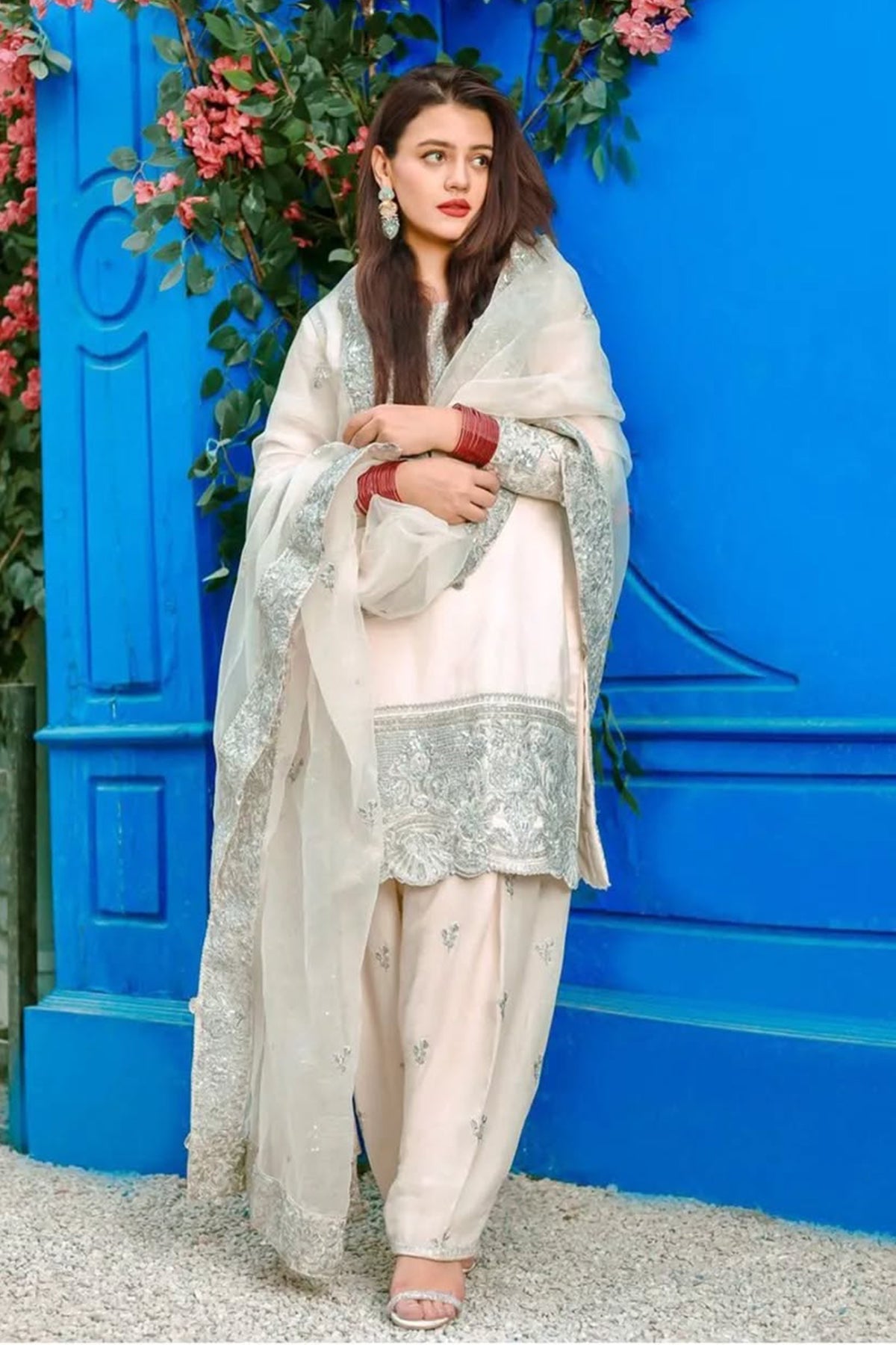 Hoorain