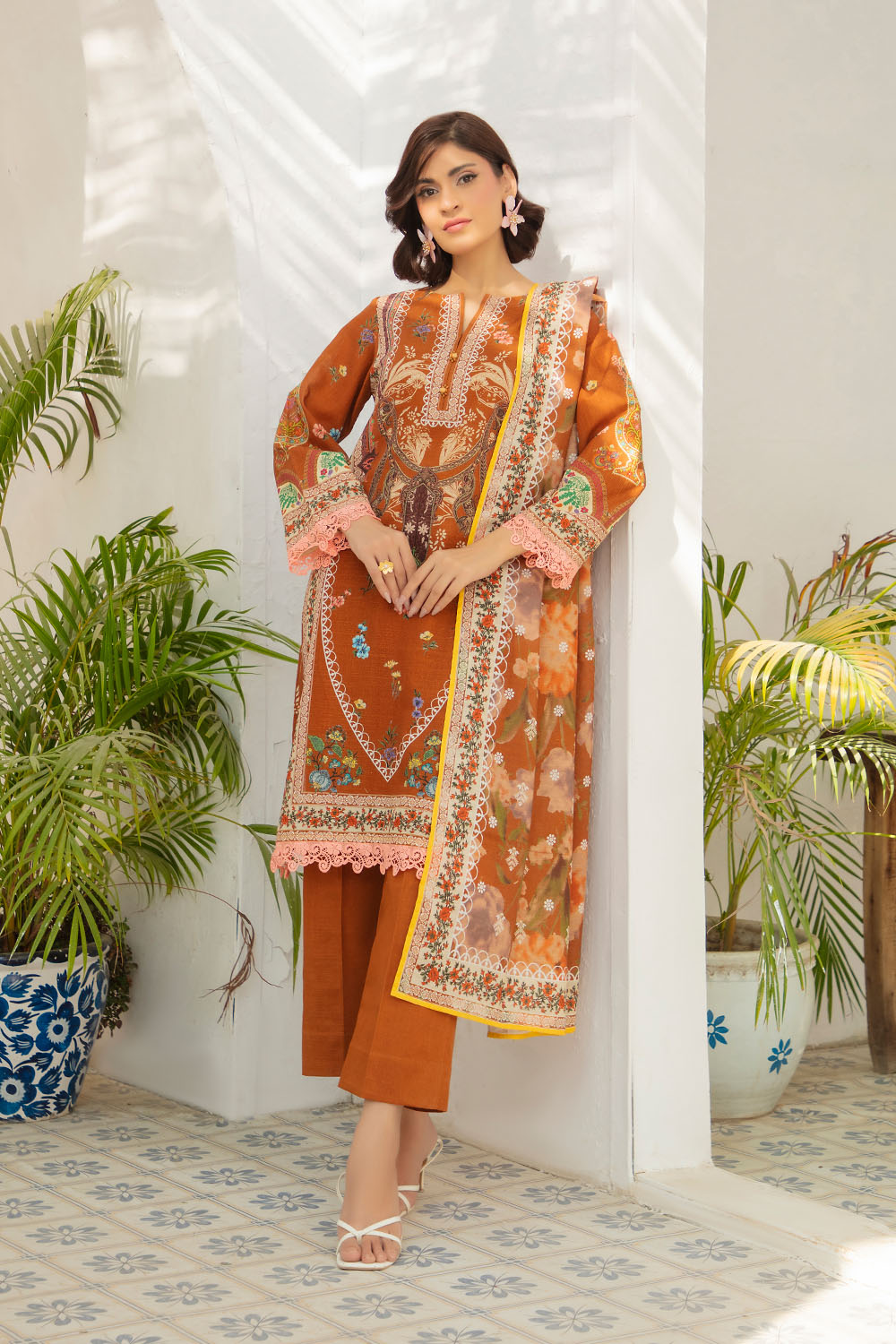 3 Piece Printed Khaddar Suit with Zari Cotton Dupatta