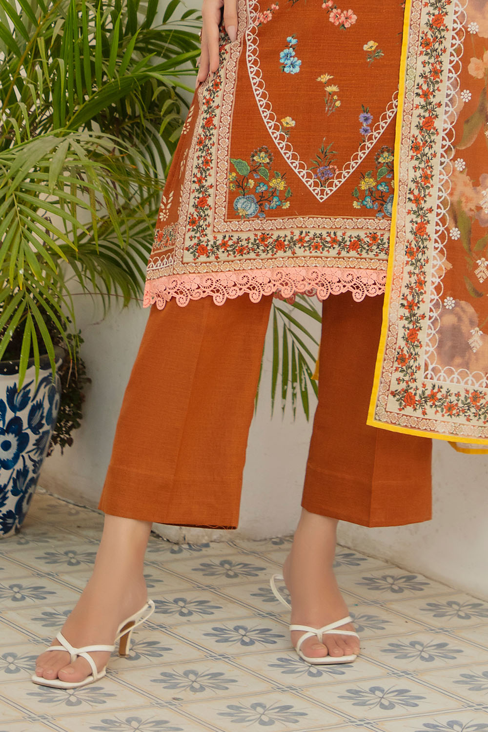 3 Piece Printed Khaddar Suit with Zari Cotton Dupatta