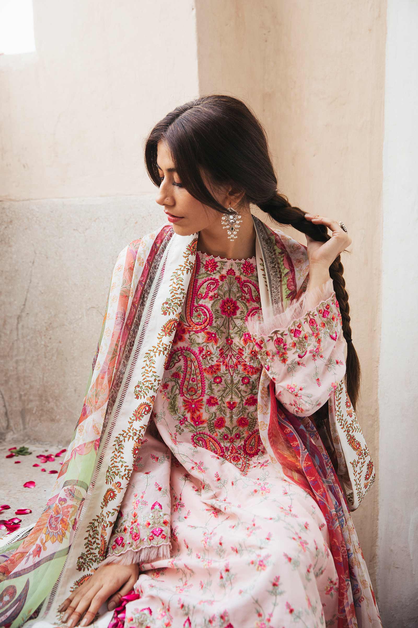 https://cdn.shopify.com/s/files/1/0340/8376/6405/products/Zeeba-Bc.jpg?v=1647784784