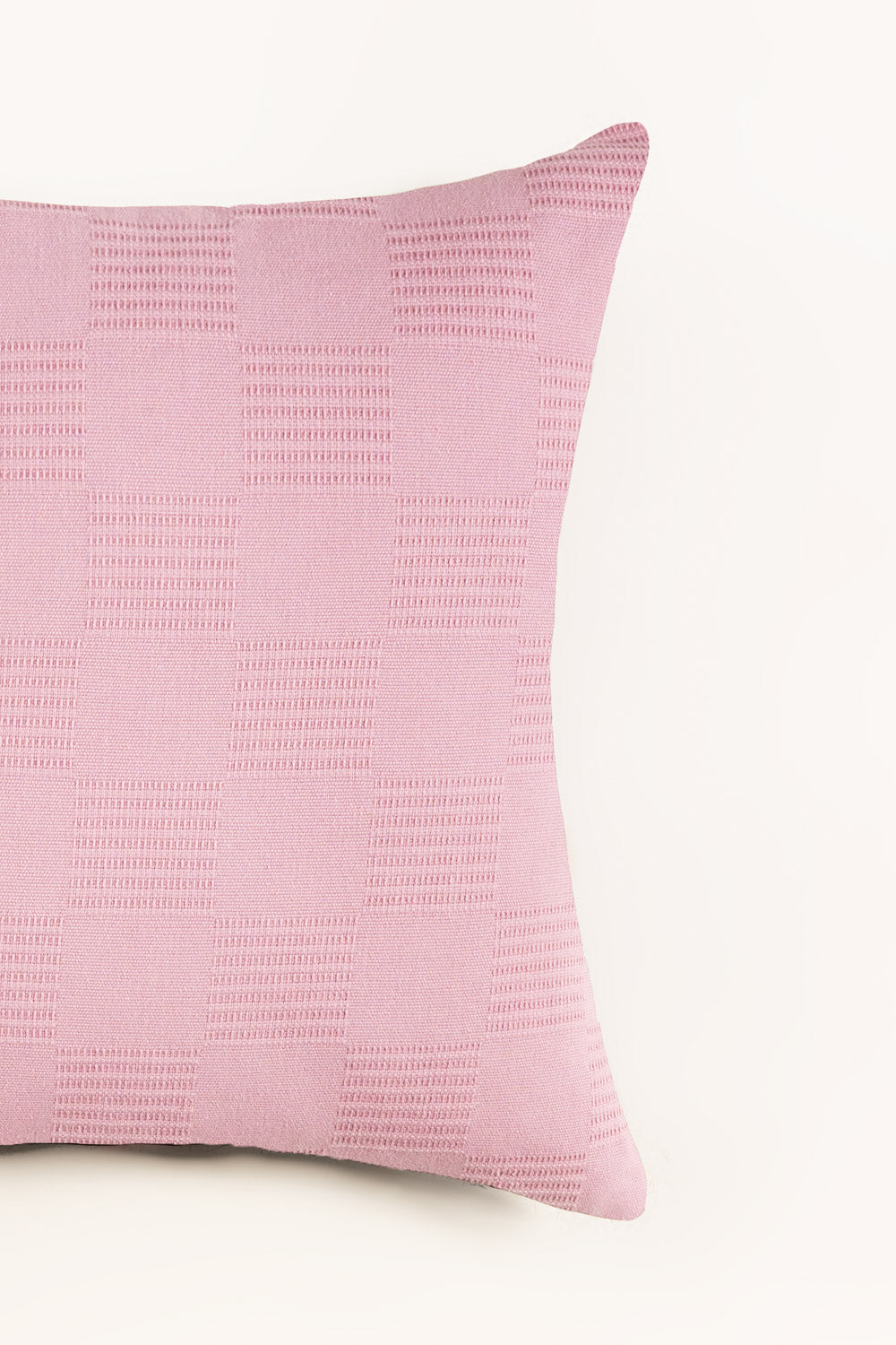 https://cdn.shopify.com/s/files/1/0706/3253/8159/files/ZephyrThermalCushion_2.jpg?v=1771398342