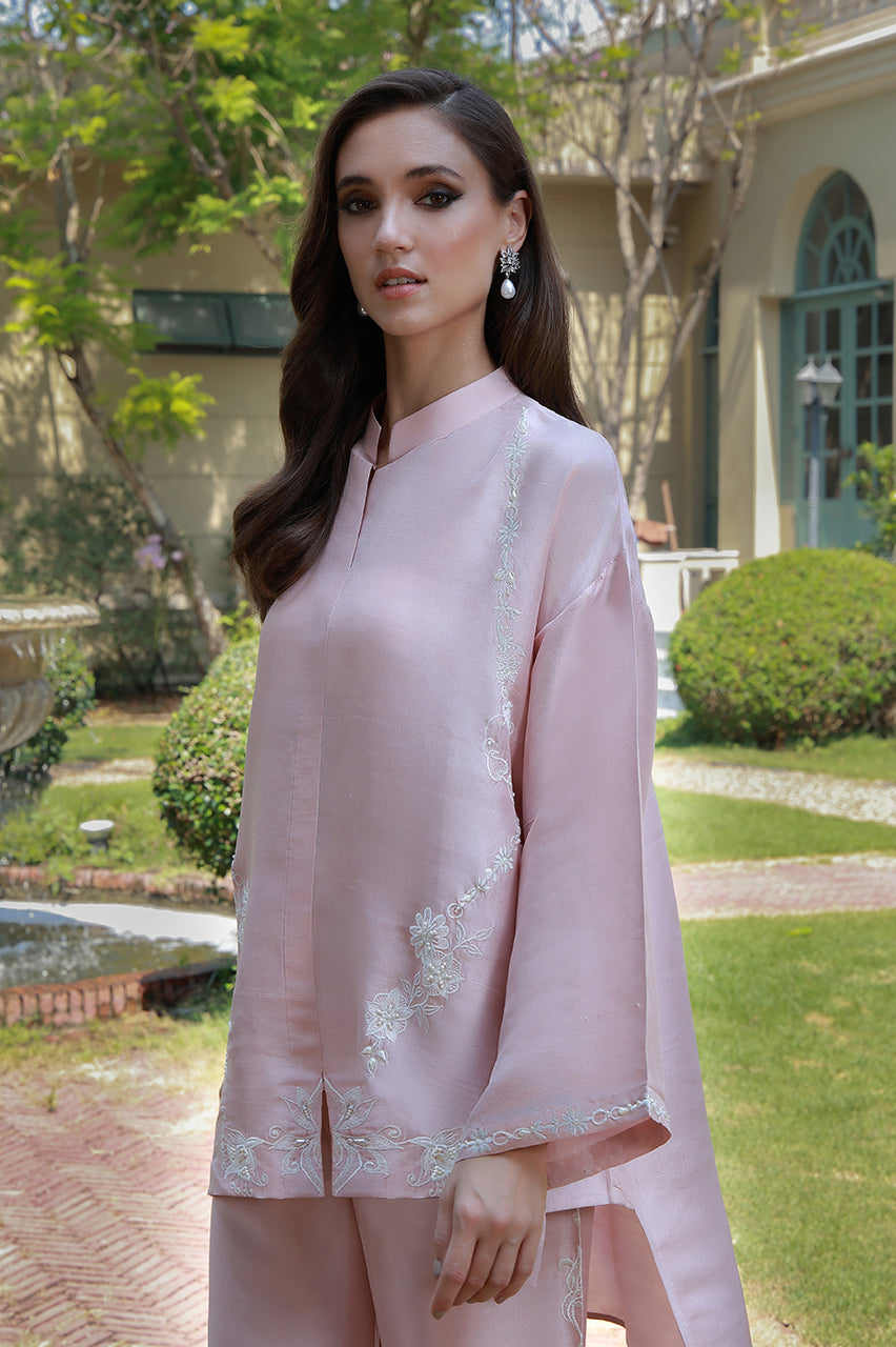 Zoya