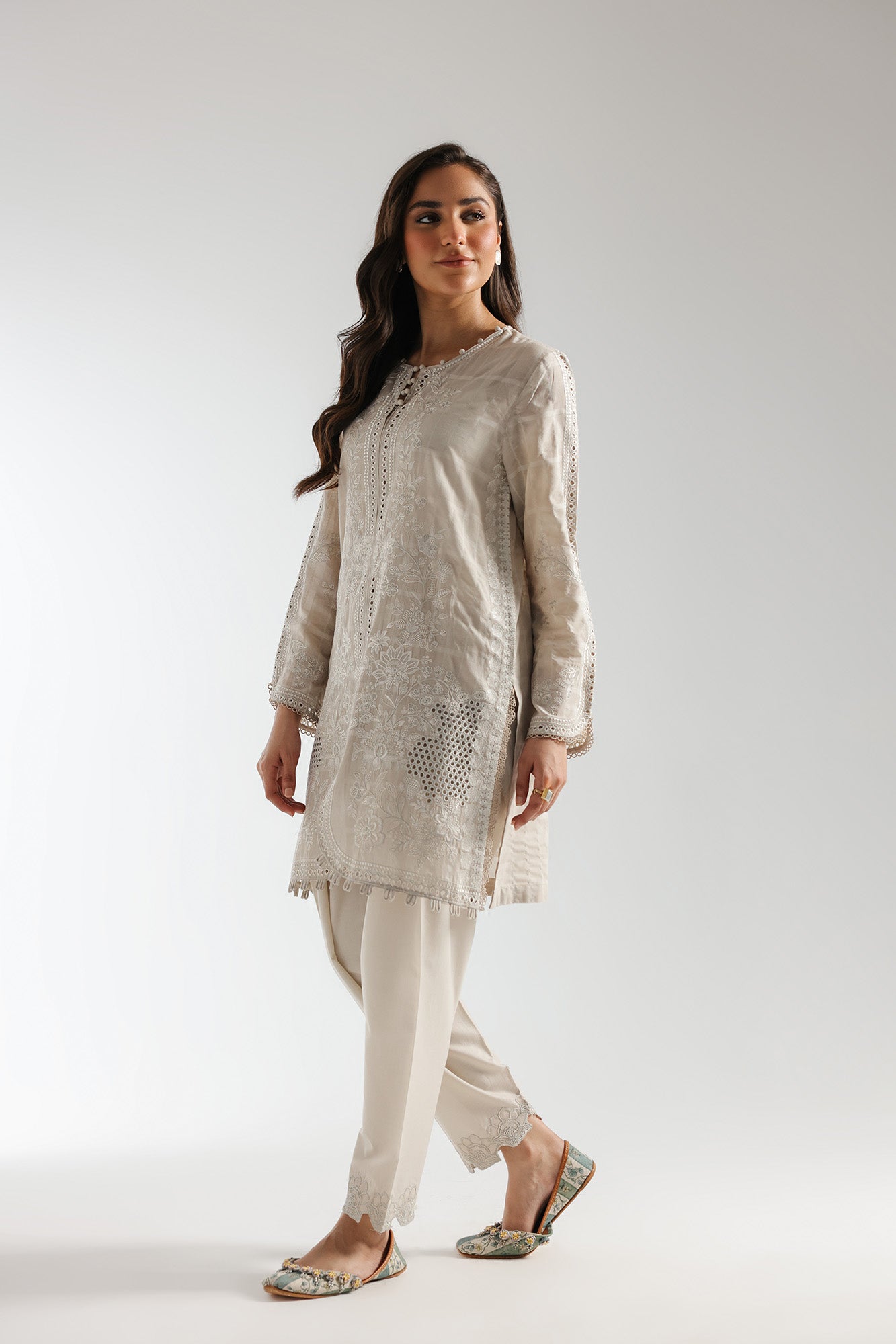 EMBROIDERED SUIT  STONE | E3057/103/817 (RTS)