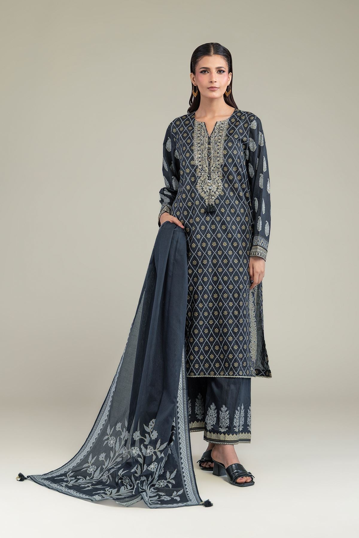 Lawn 3-Piece Tailored