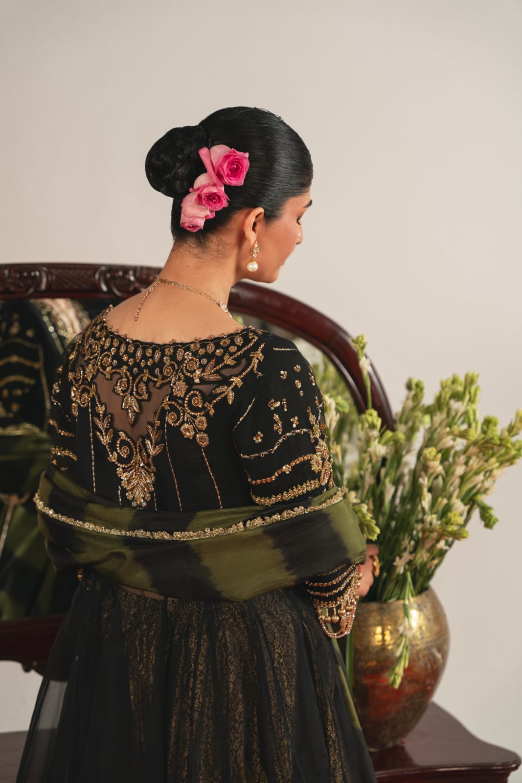 Black Hania Kalidaar
