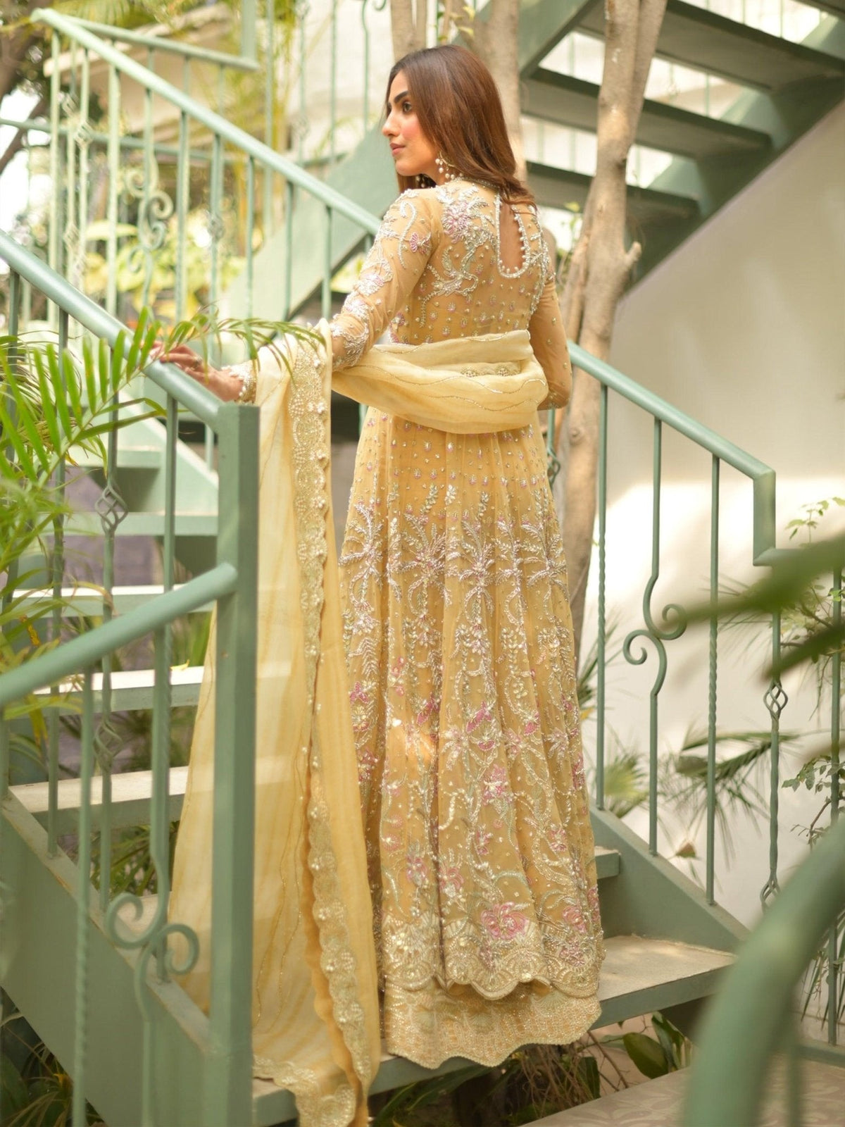 Amroz Atelier