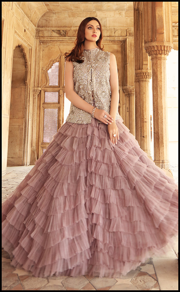 https://cdn.shopify.com/s/files/1/0560/5431/7229/products/aarzoo-bridal-bridal-171740.jpg?v=1664398668