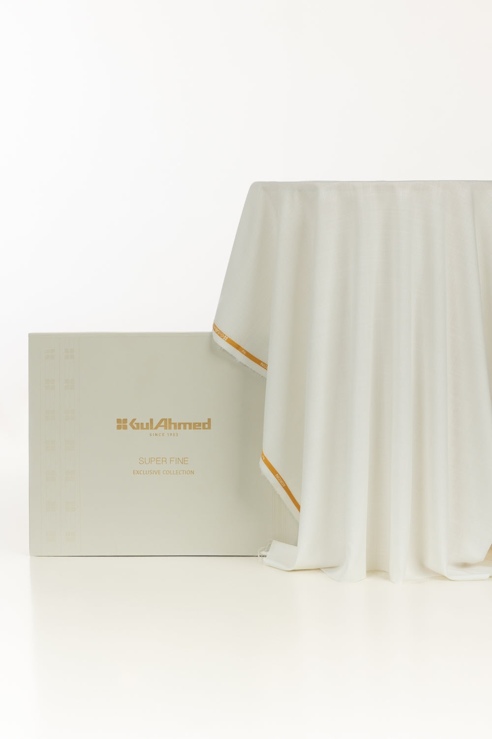 Adorn Unstitched Fabric Blended With Gift Box