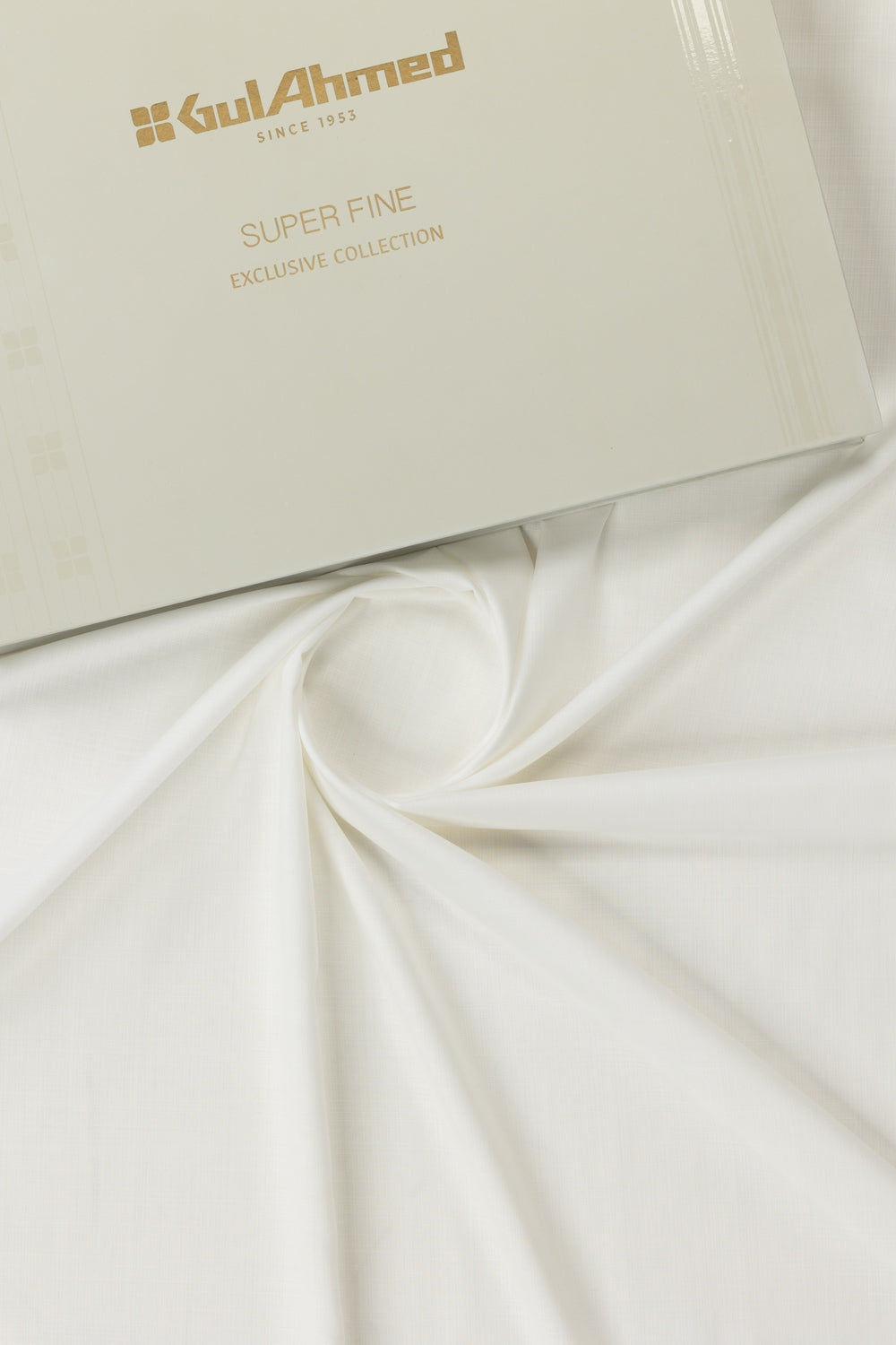 Adorn Unstitched Fabric Blended With Gift Box