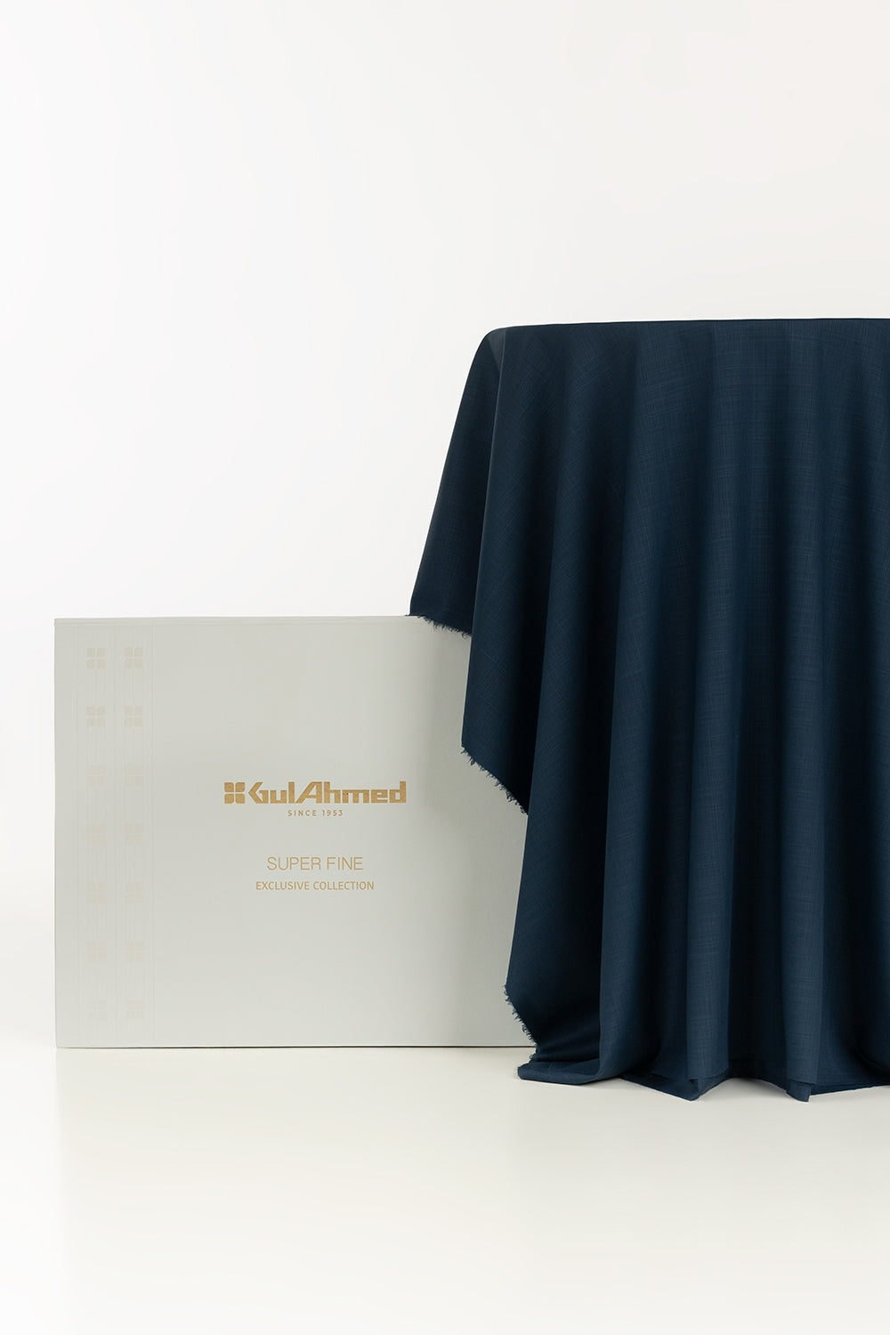 Adorn Unstitched Fabric Blended With Gift Box