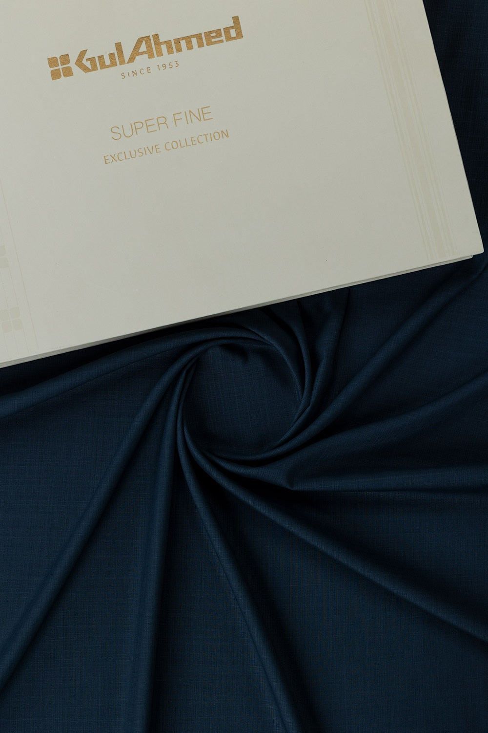 Adorn Unstitched Fabric Blended With Gift Box