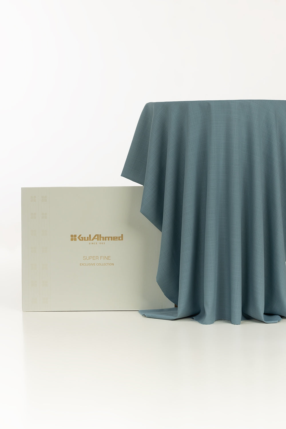 Adorn Unstitched Fabric Blended With Gift Box